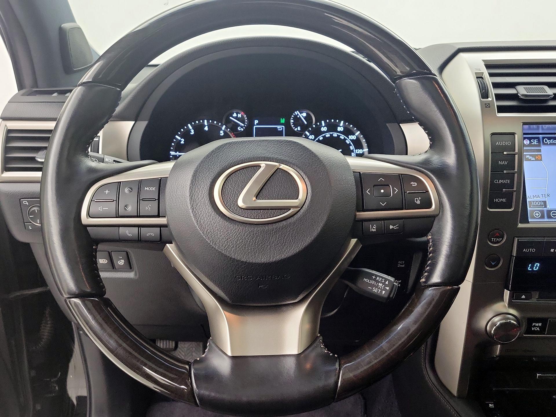 Thumbnail: 2021 Lexus GX - 10