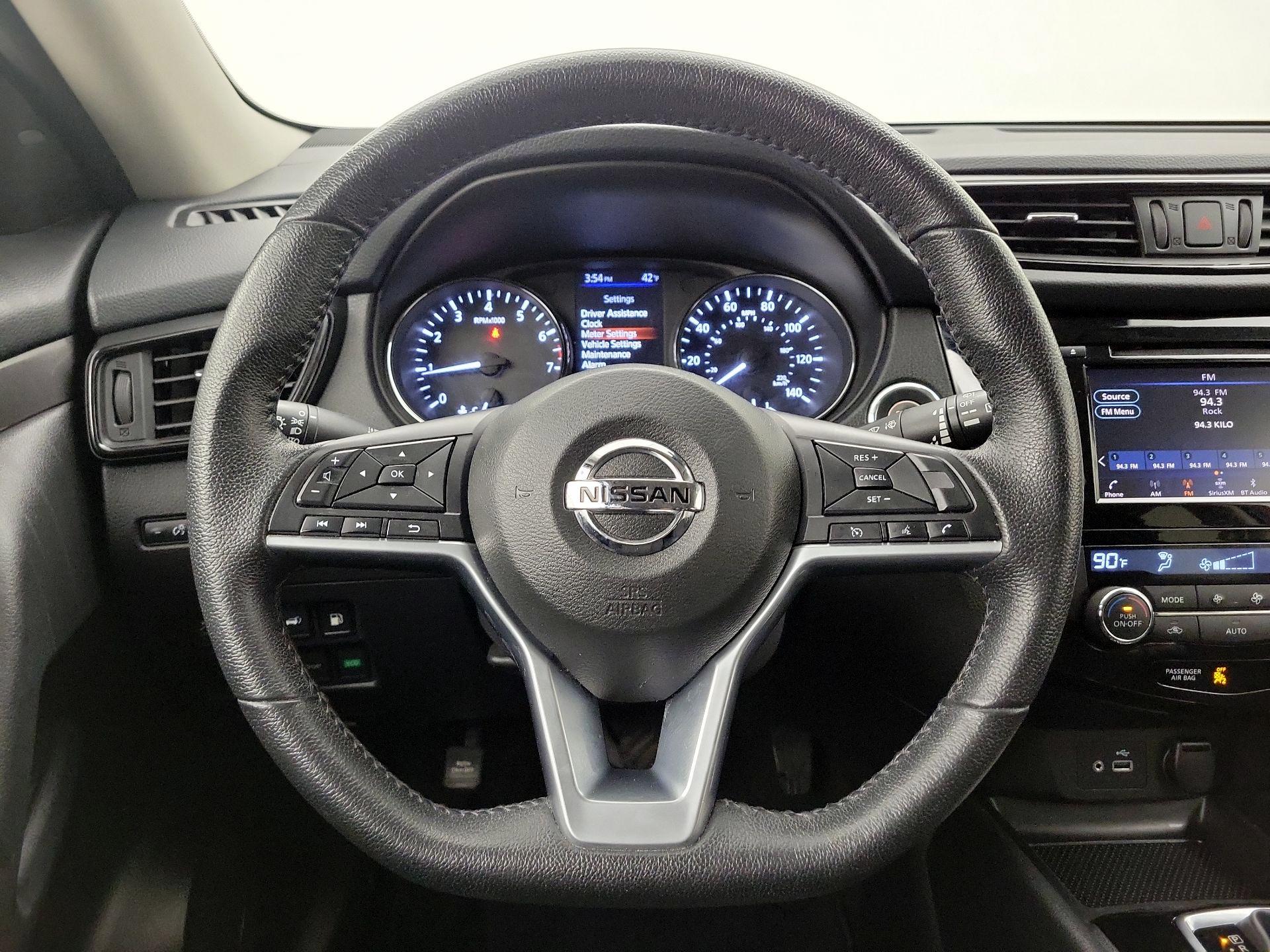 Thumbnail: 2019 Nissan Rogue - 10