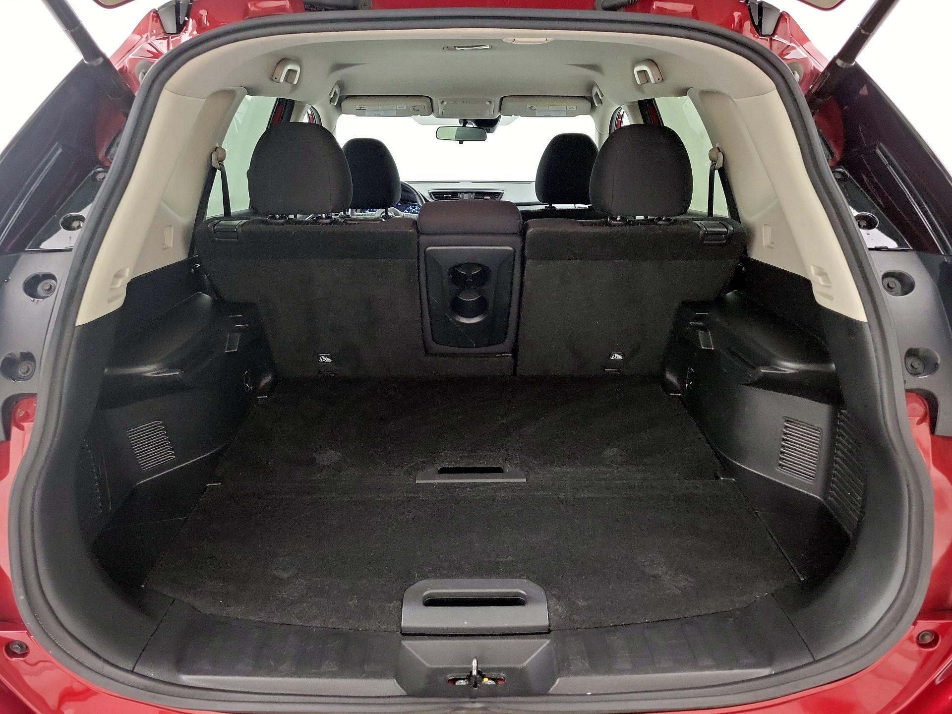 Thumbnail: 2019 Nissan Rogue - 20