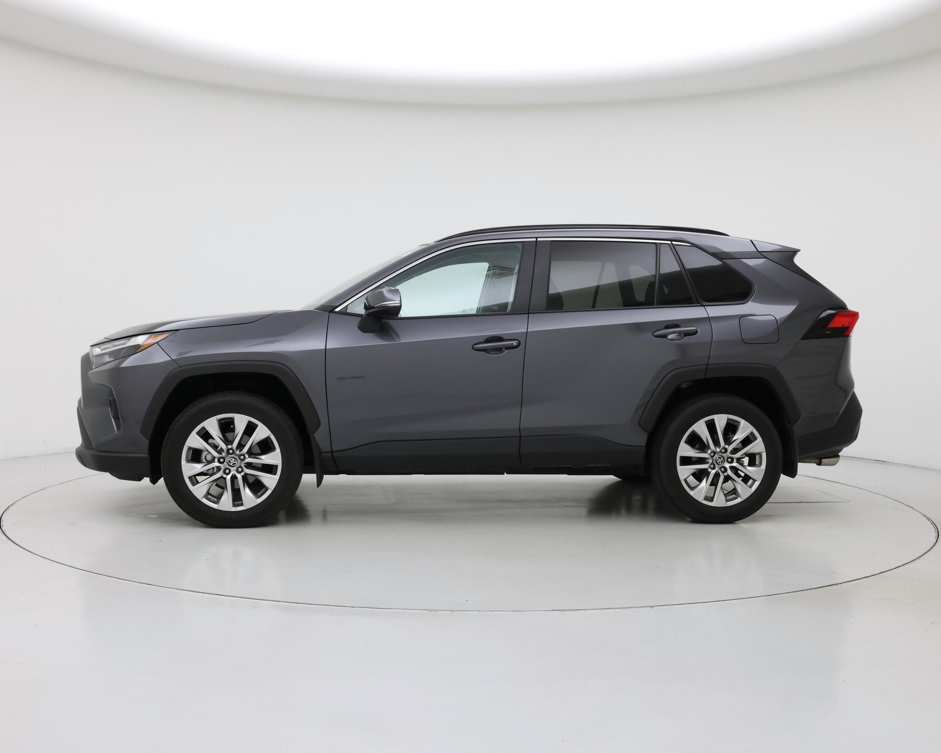 Thumbnail: 2025 Toyota RAV4 - 3