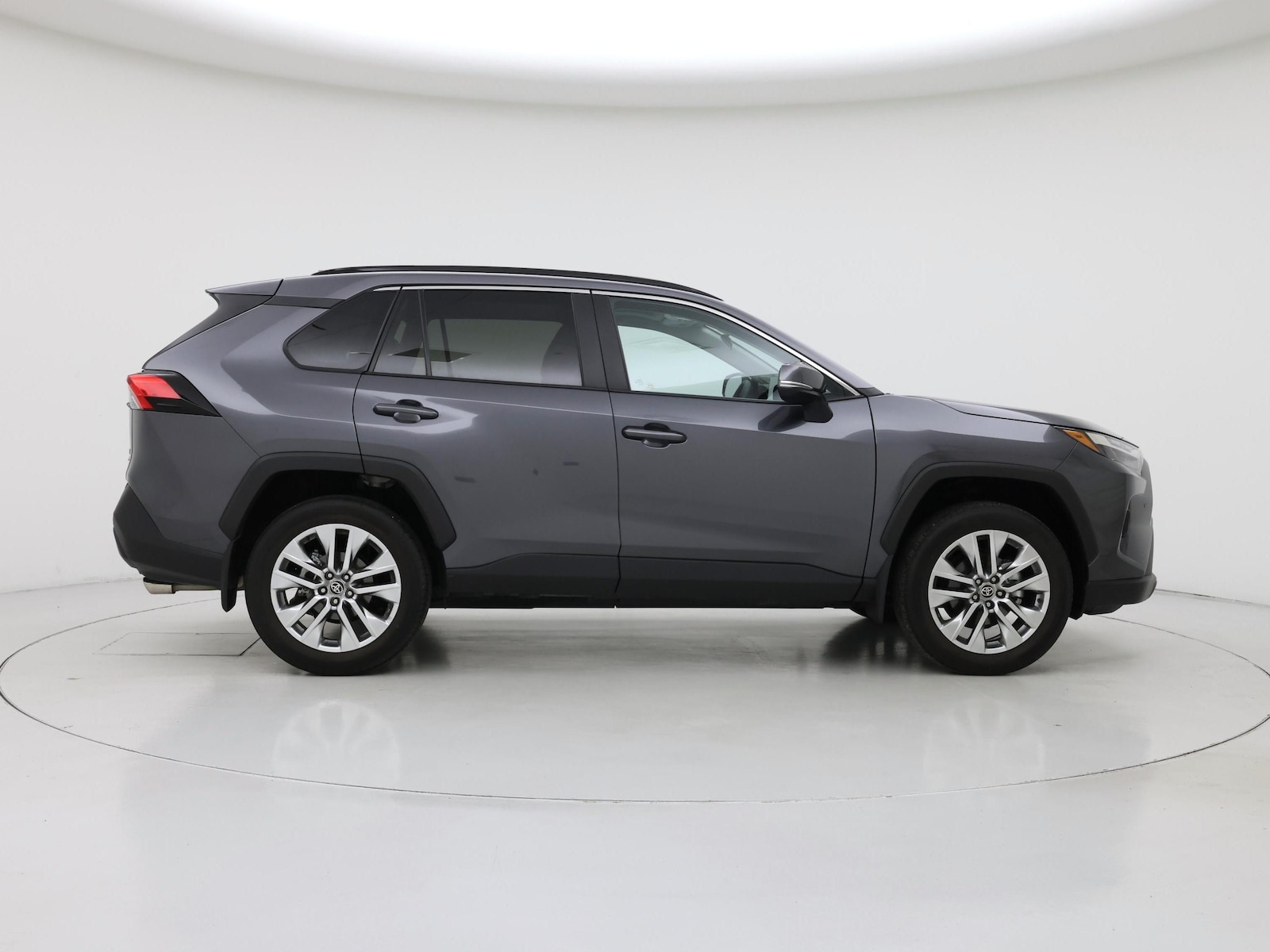 2025 Toyota RAV4 XLE Premium - Photo 8