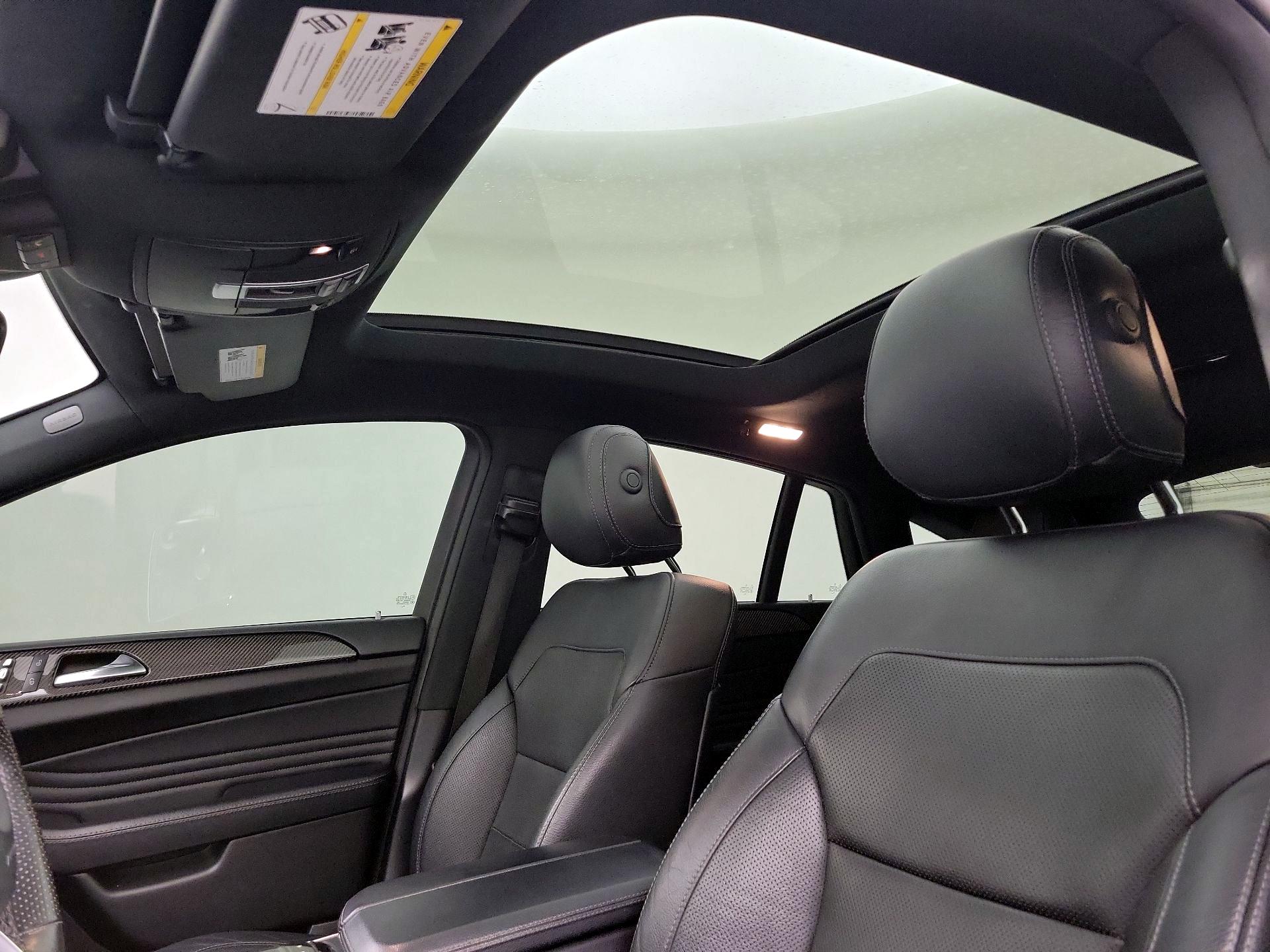 Thumbnail: 2019 Mercedes-Benz GLE - 20