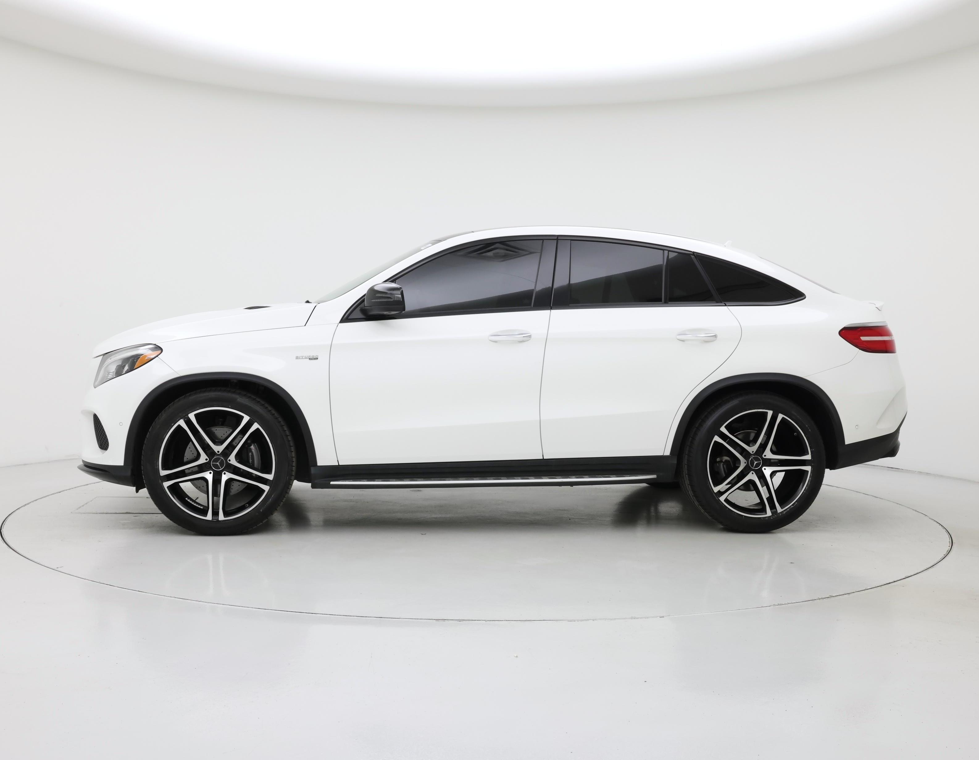 Thumbnail: 2019 Mercedes-Benz GLE - 3