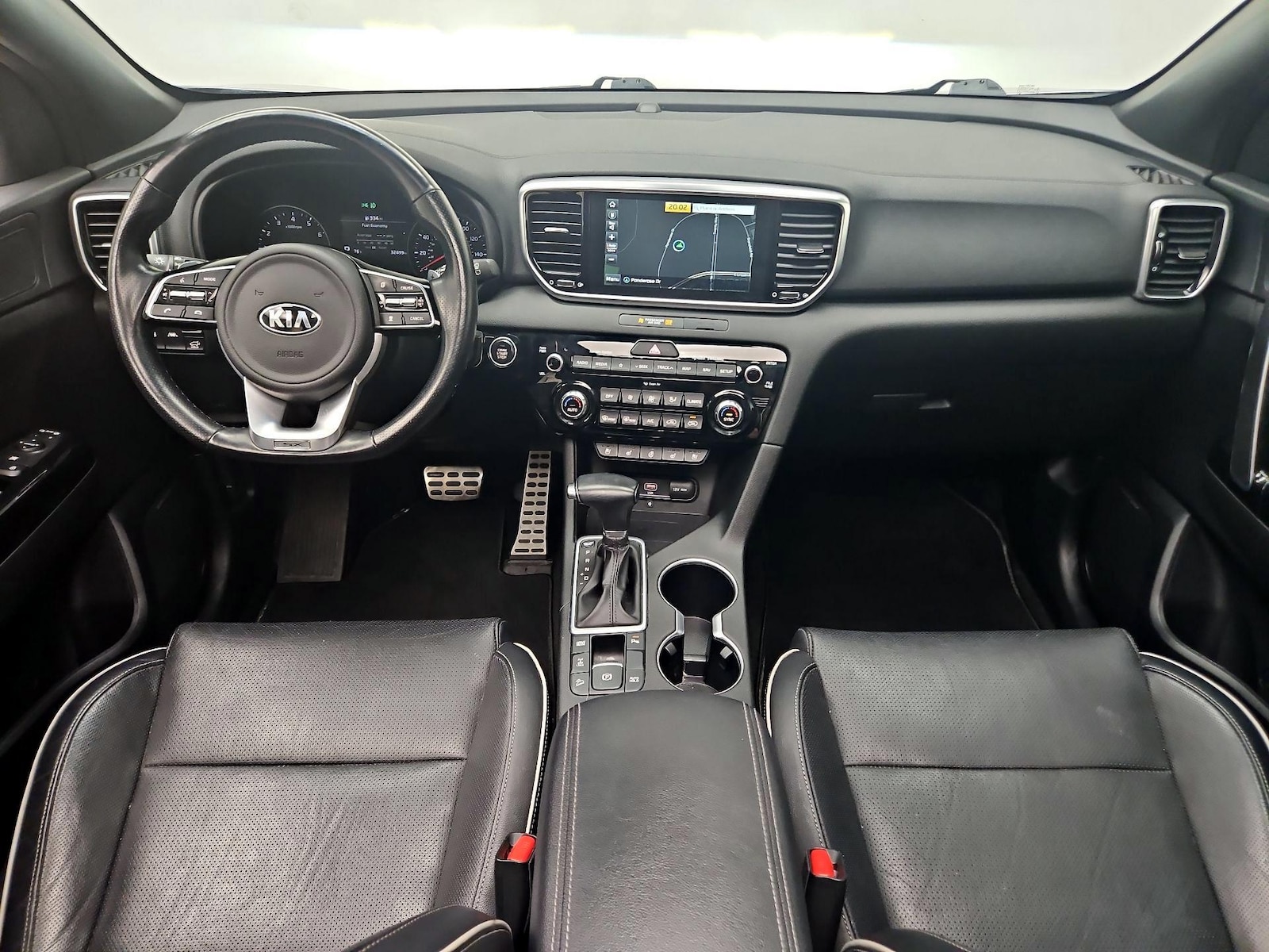 Apple CarPlay® & Android Auto™