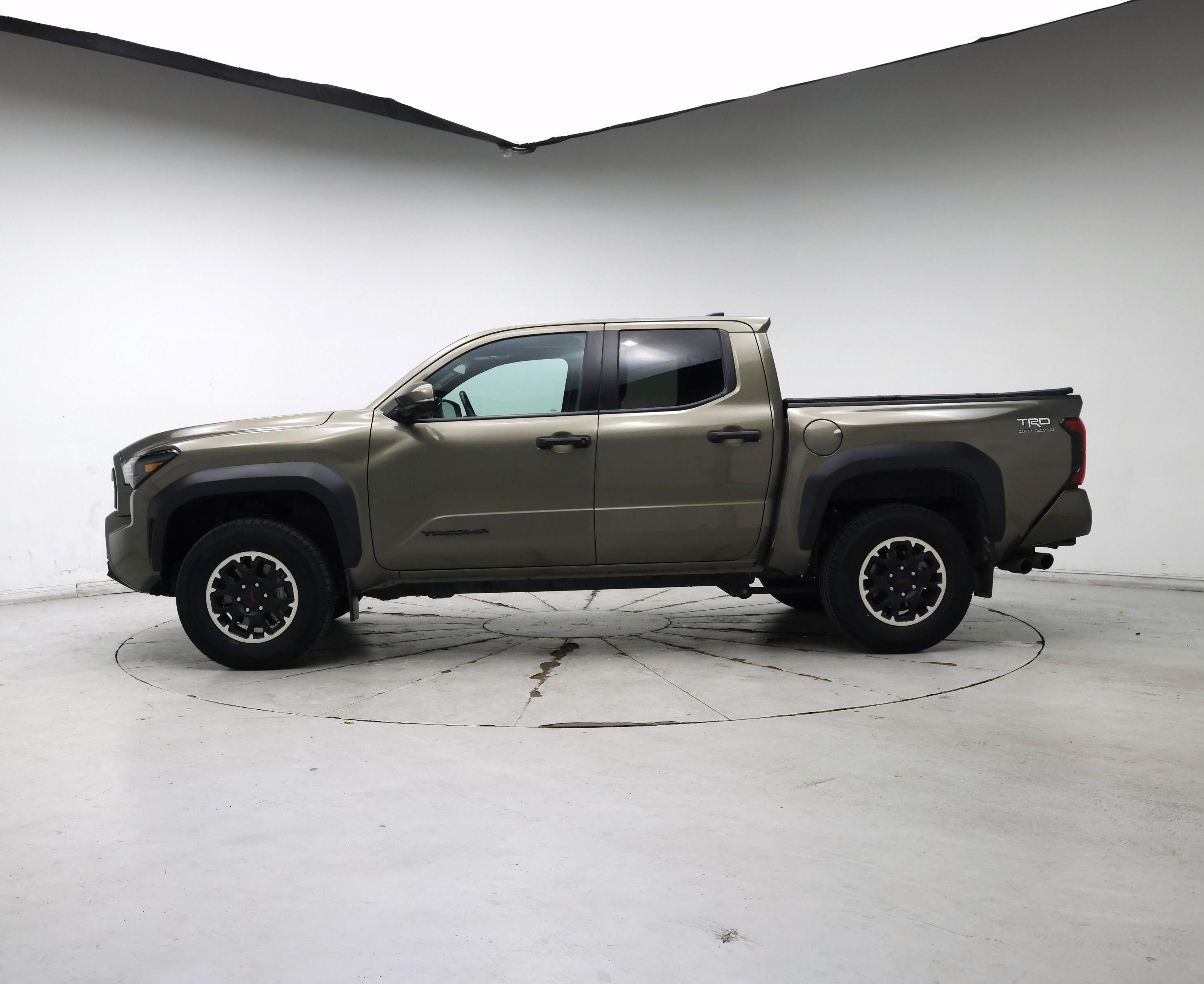 Thumbnail: 2024 Toyota Tacoma - 3