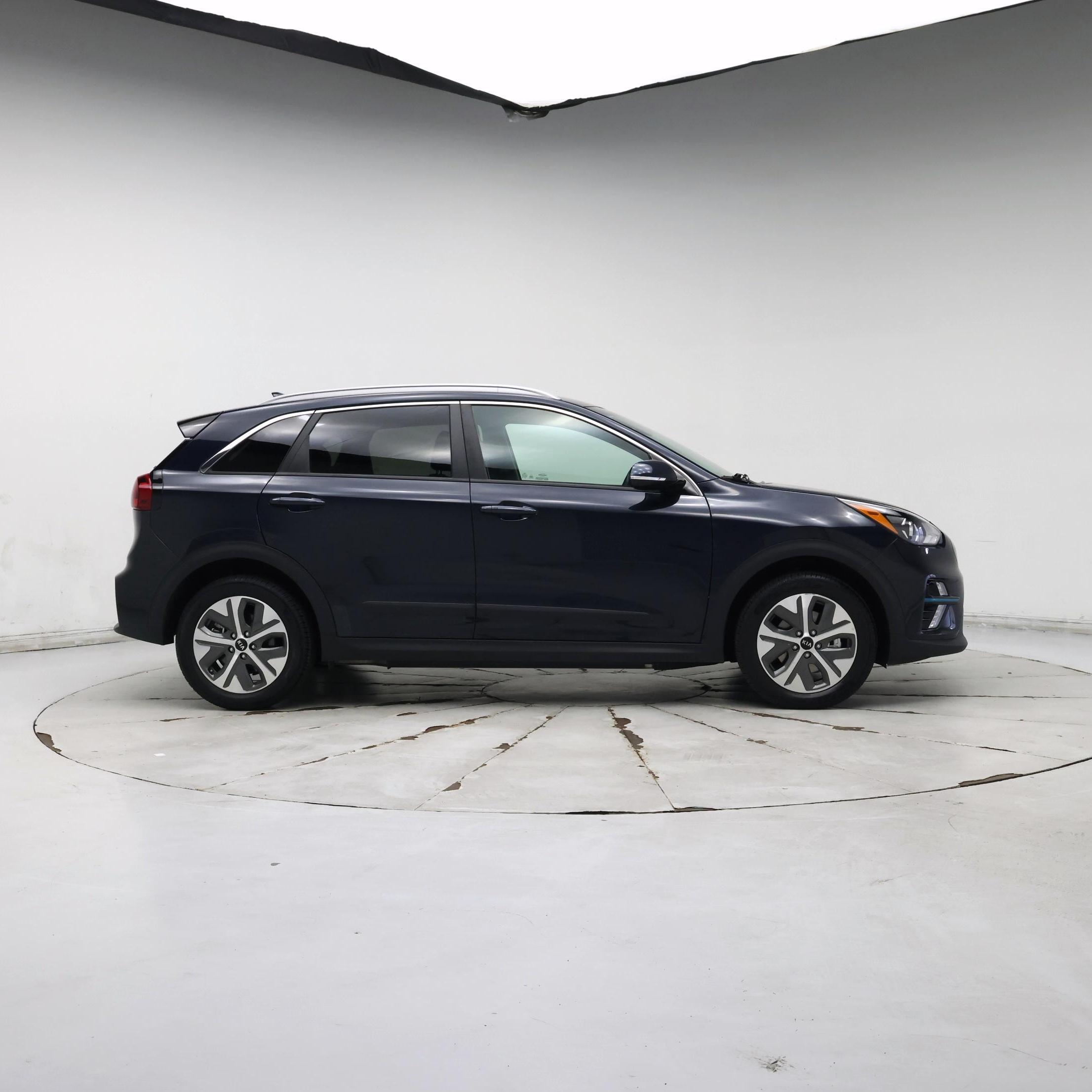 Thumbnail: 2020 Kia Niro - 7