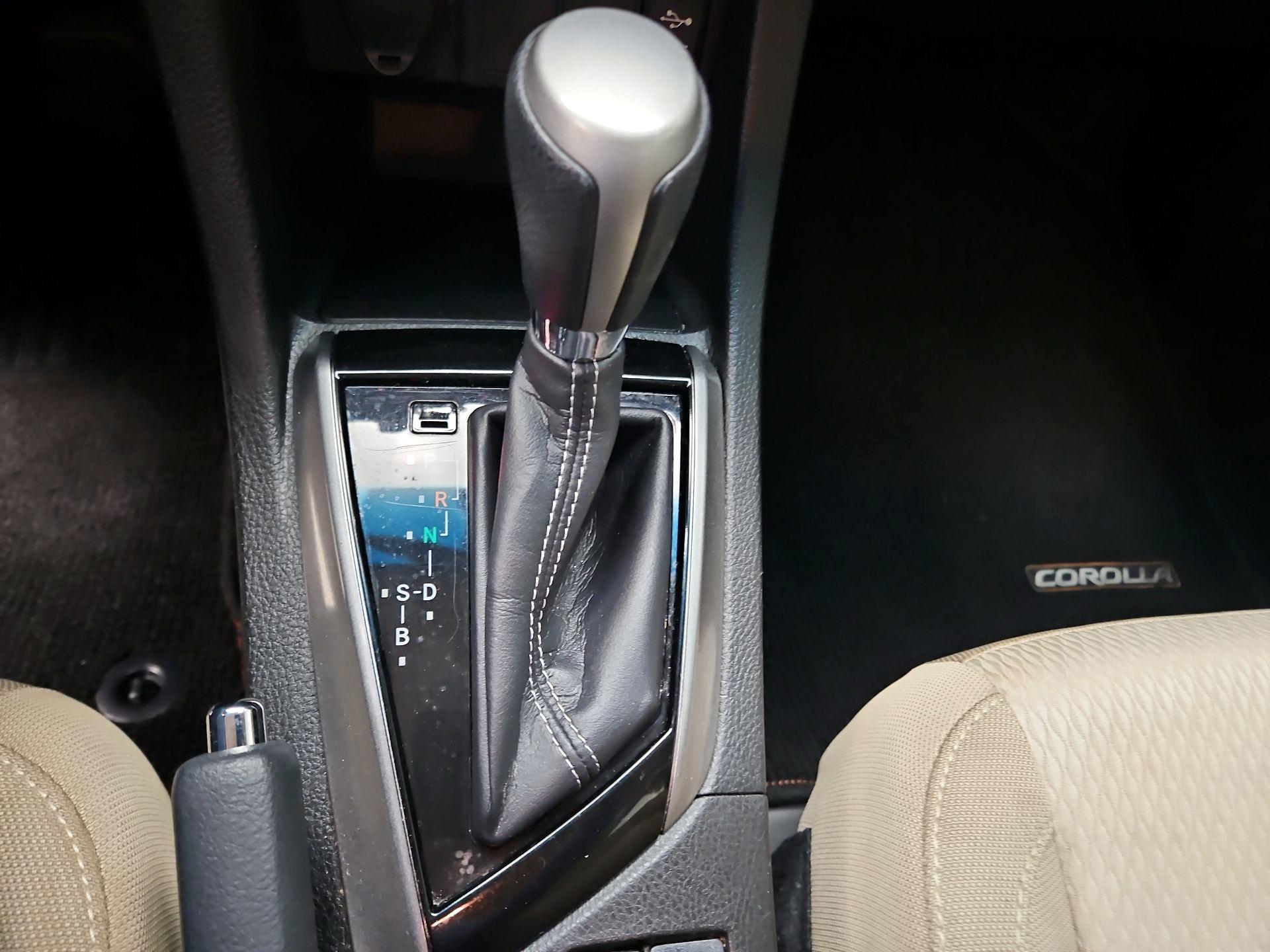 Thumbnail: 2016 Toyota Corolla - 17