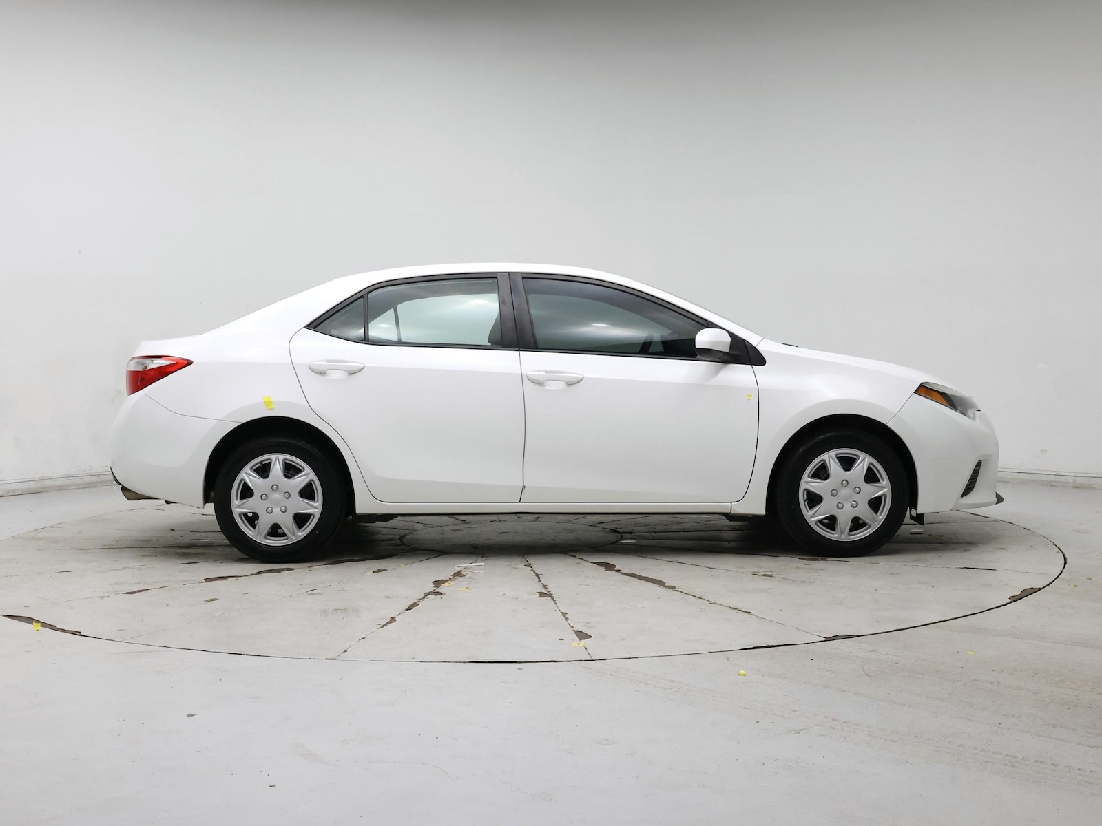 2016 Toyota Corolla LE - Photo 8