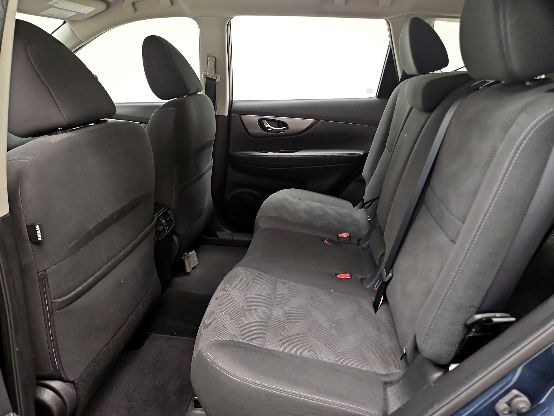 Thumbnail: 2016 Nissan Rogue - 19