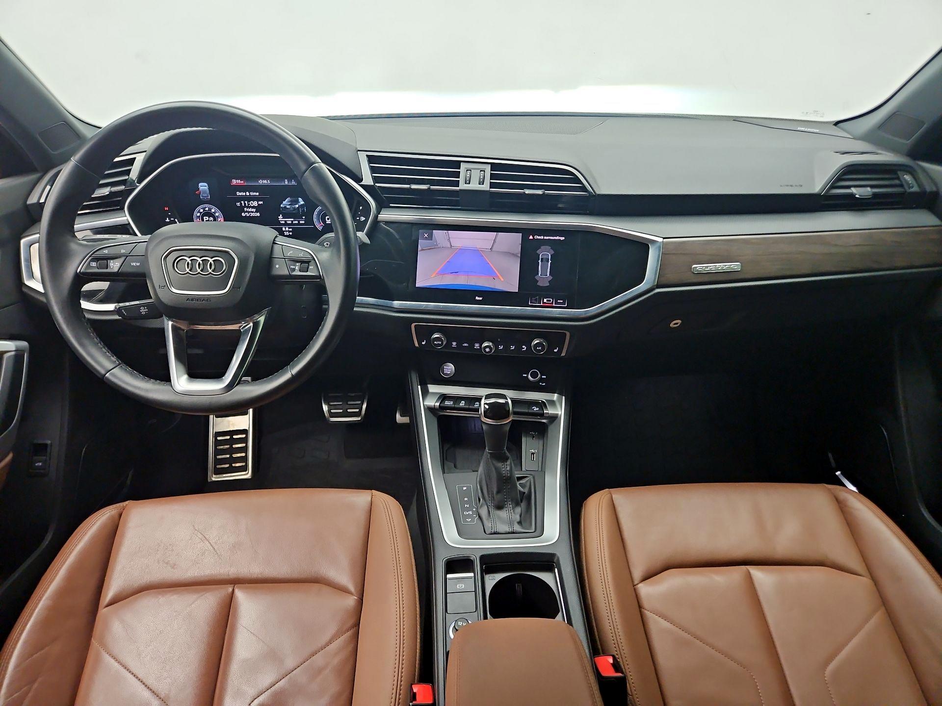 Thumbnail: 2020 Audi Q3 - 9
