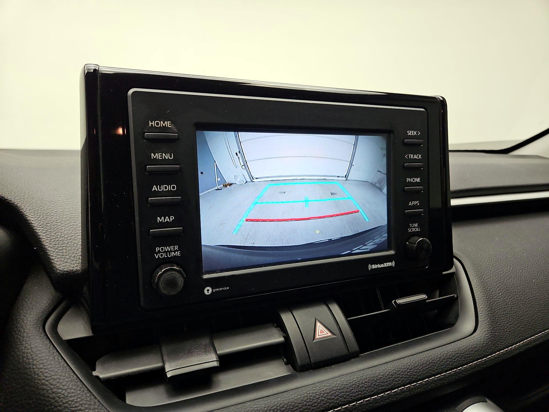 Thumbnail: 2021 Toyota RAV4 - 14