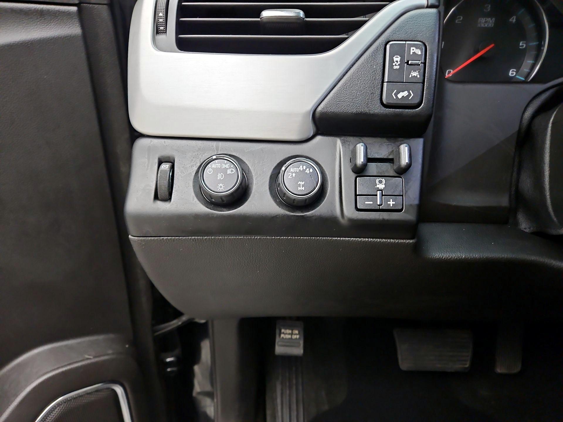 Thumbnail: 2018 GMC Yukon - 13