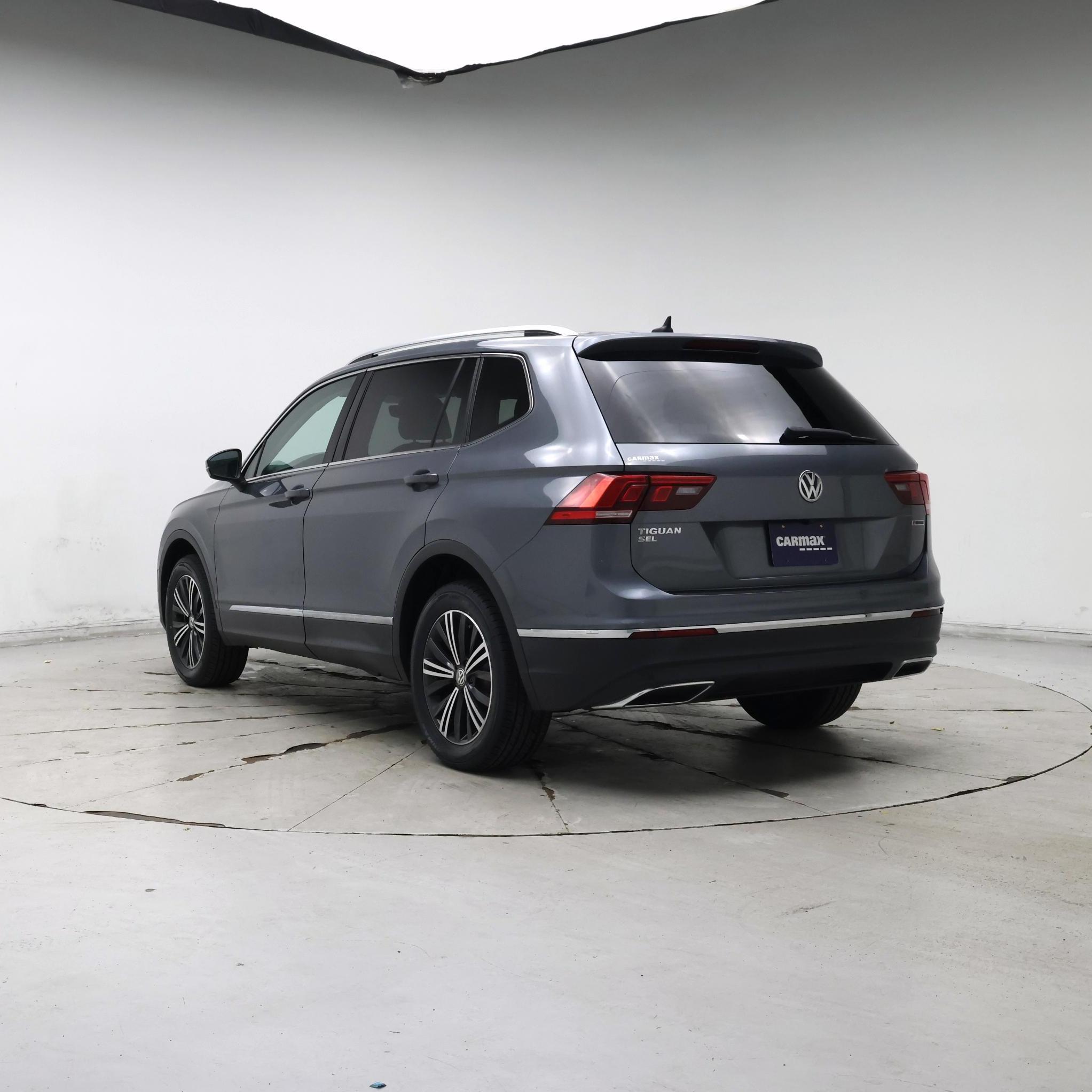 Thumbnail: 2019 Volkswagen Tiguan - 2