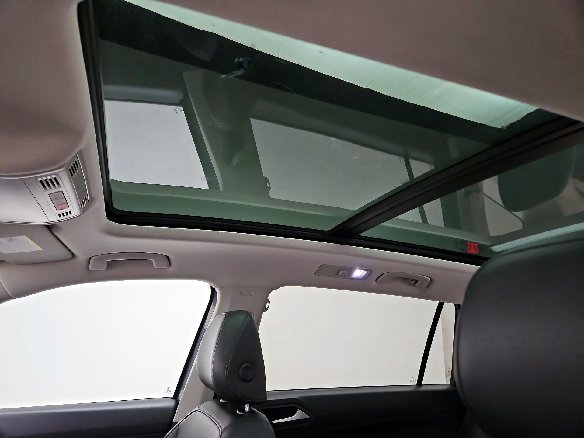 Thumbnail: 2019 Volkswagen Tiguan - 20