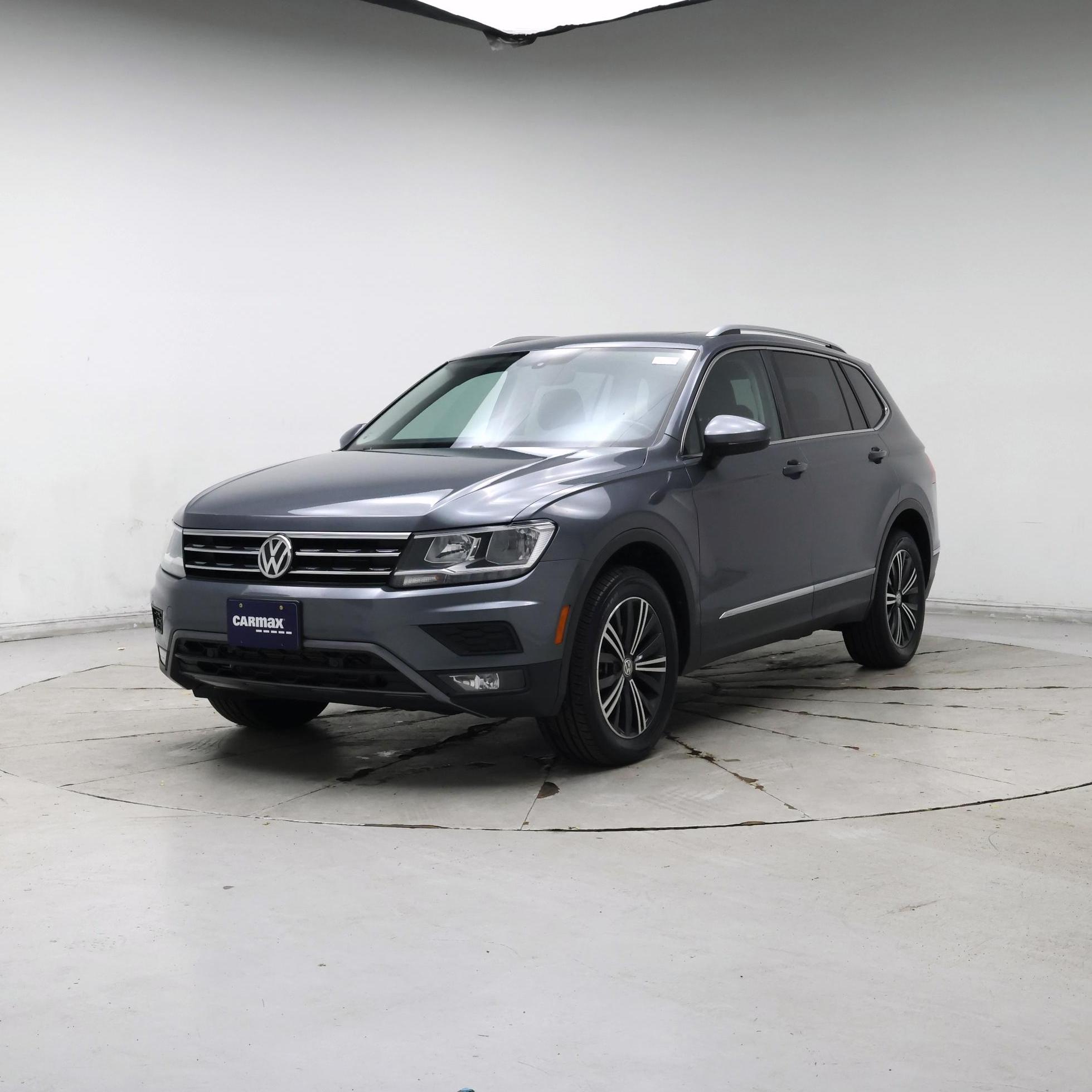 Thumbnail: 2019 Volkswagen Tiguan - 4