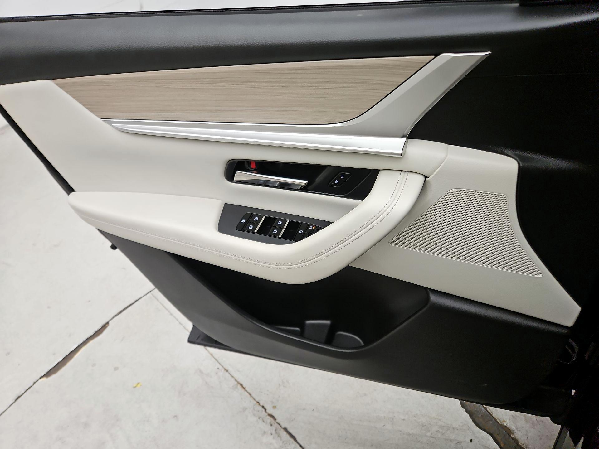Thumbnail: 2024 Mazda CX-90 - 12