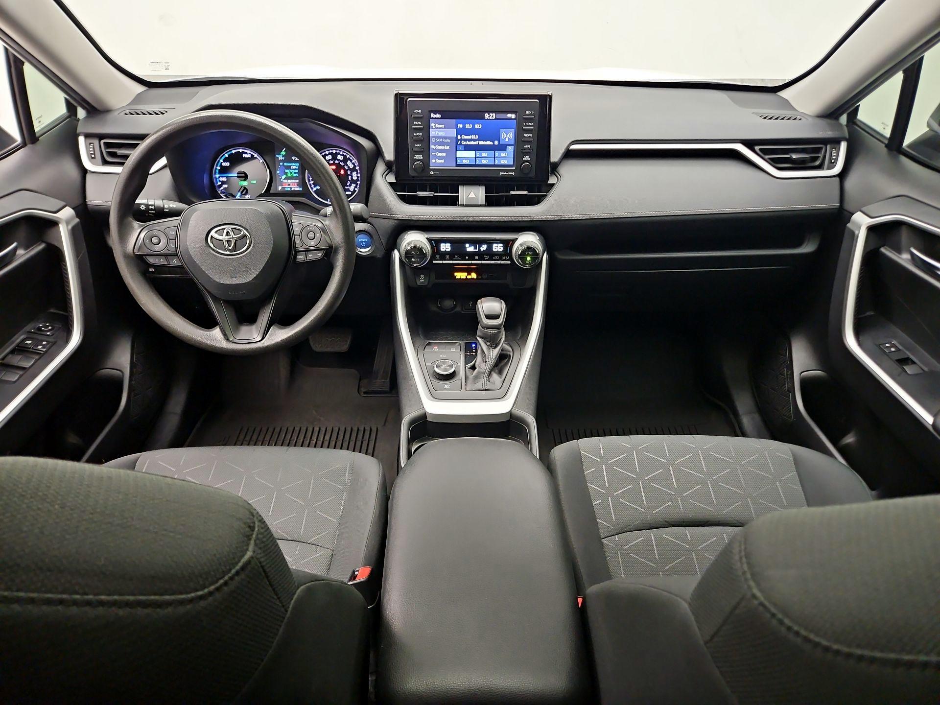 Thumbnail: 2021 Toyota RAV4 - 9