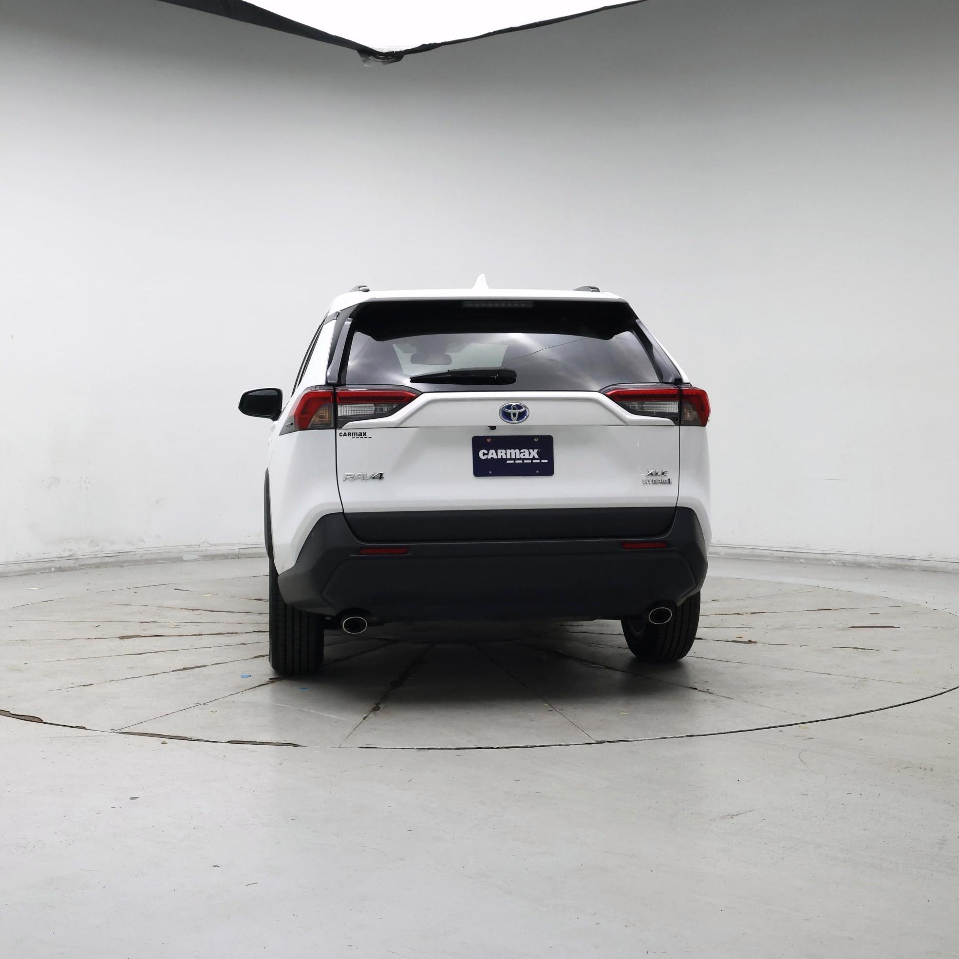 Thumbnail: 2021 Toyota RAV4 - 6