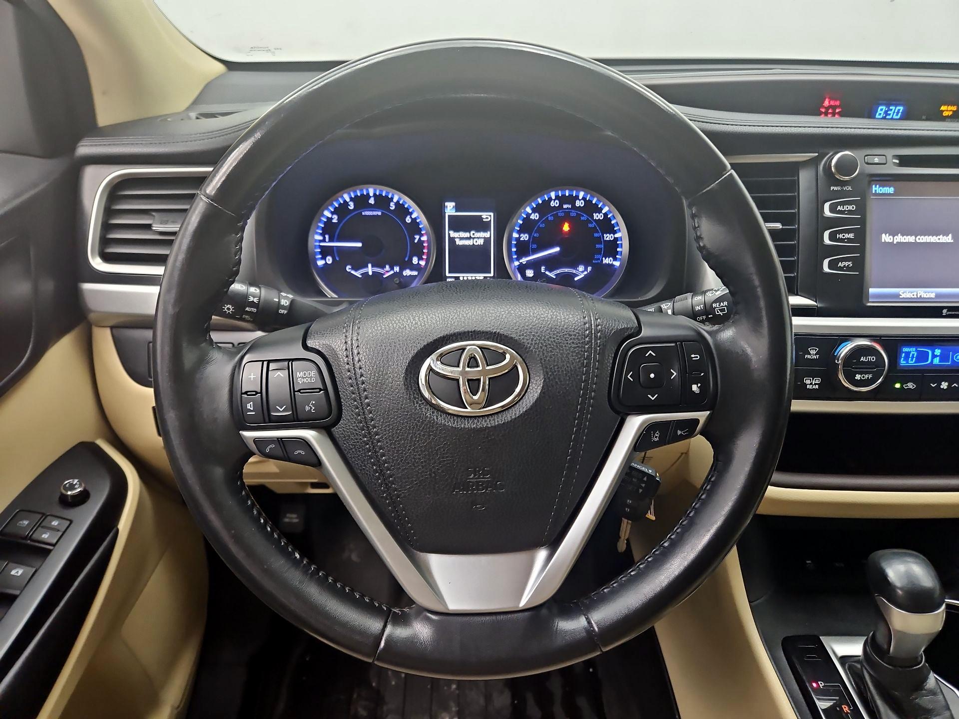 Thumbnail: 2018 Toyota Highlander - 10