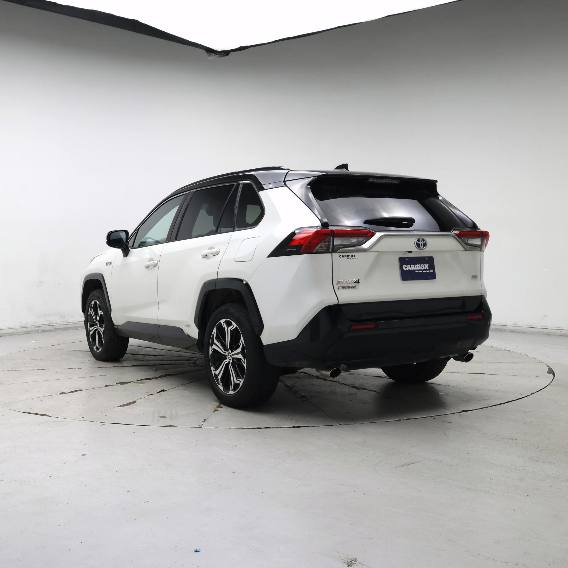 Thumbnail: 2022 Toyota RAV4 - 2