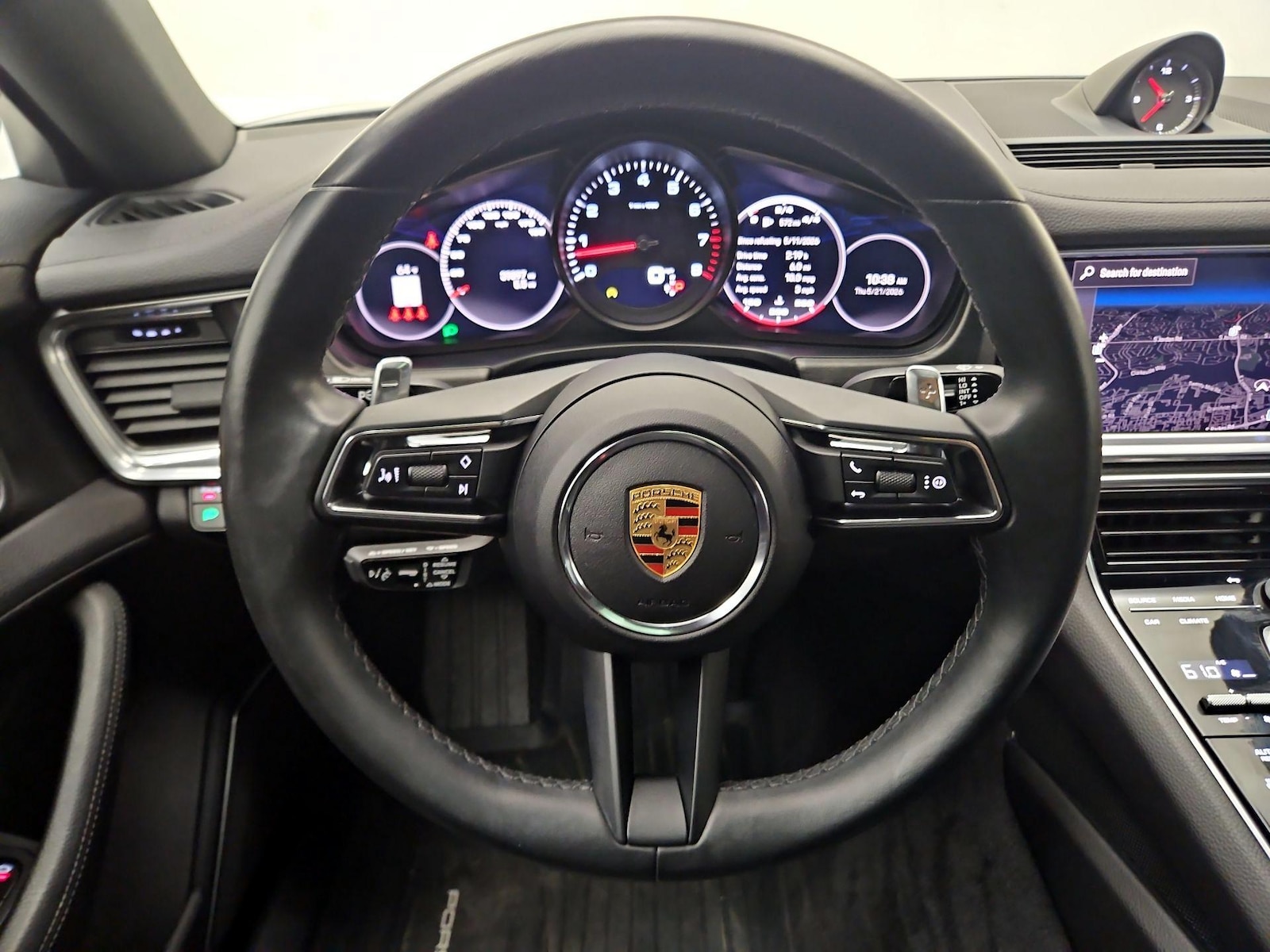 2023 Porsche Panamera Platinum Edition - Photo 11