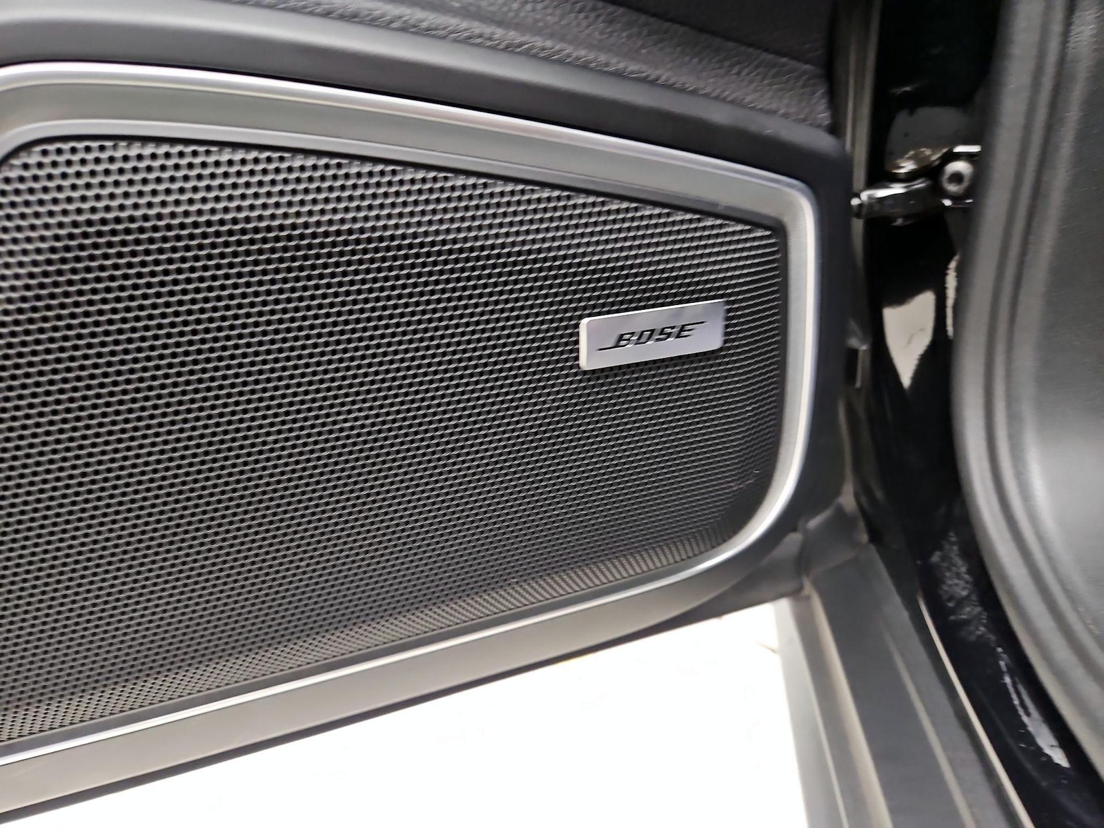 2023 Porsche Panamera Platinum Edition - Photo 25