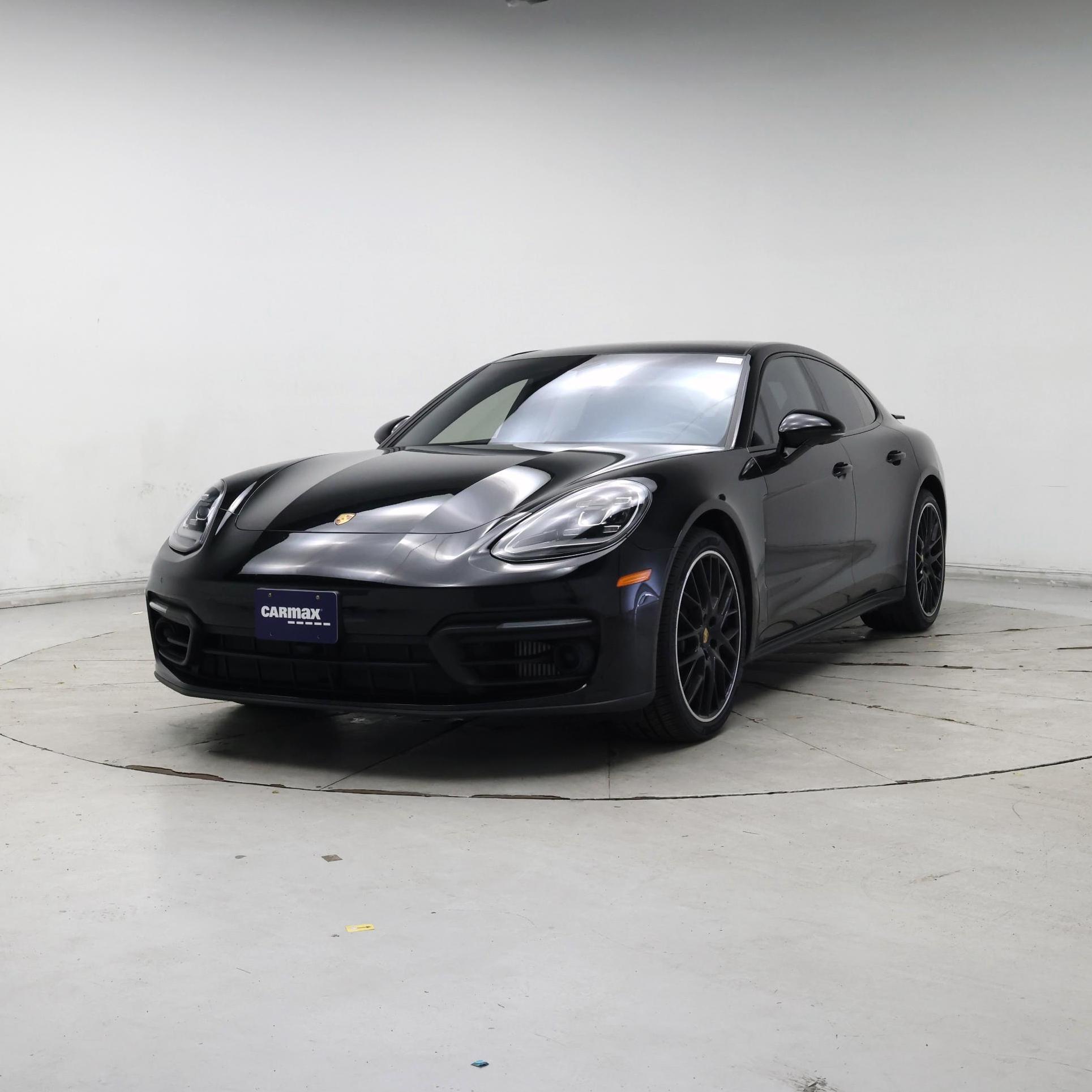 Thumbnail: 2023 Porsche Panamera - 4