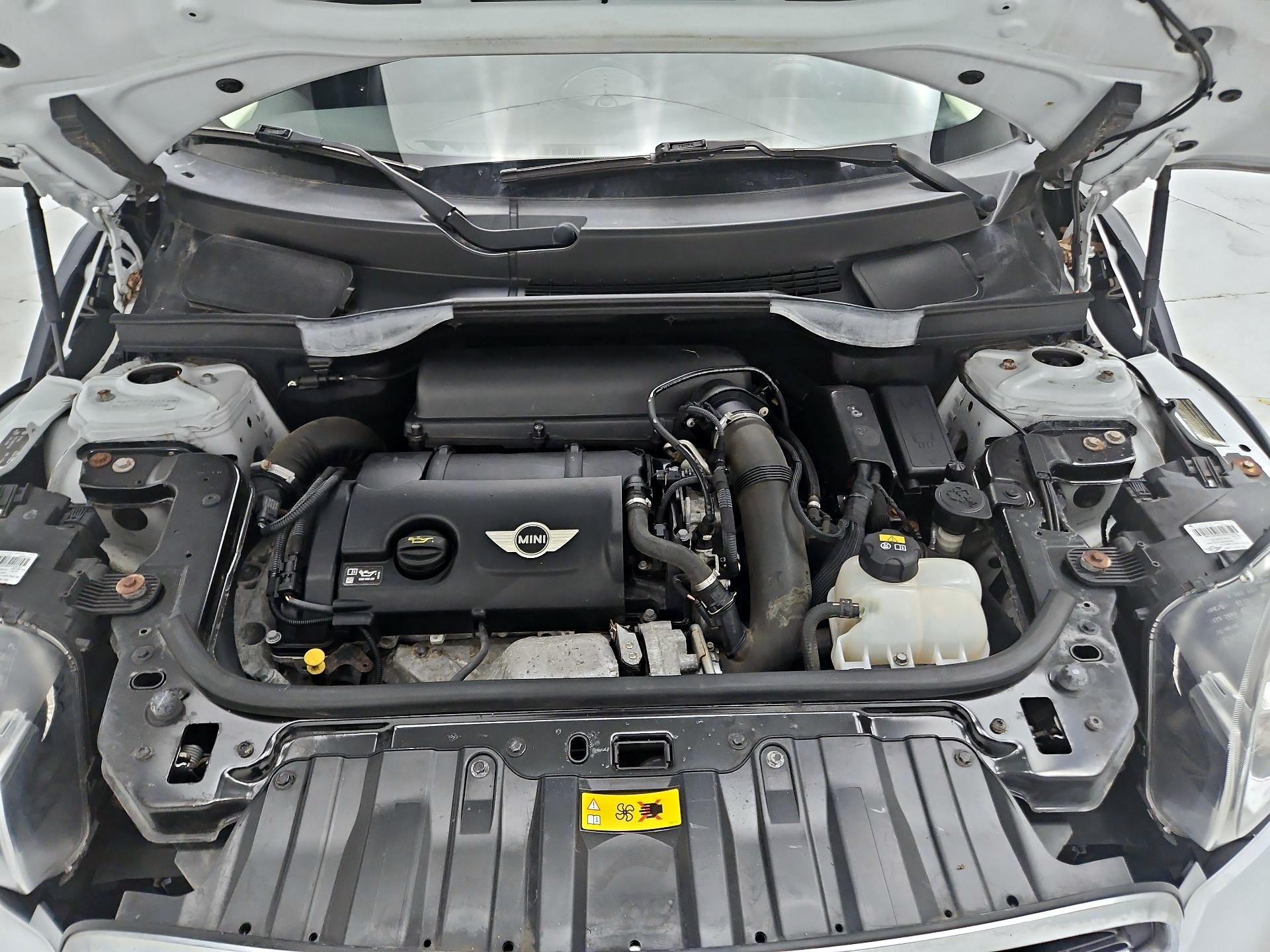 Thumbnail: 2016 MINI Cooper Countryman - 19