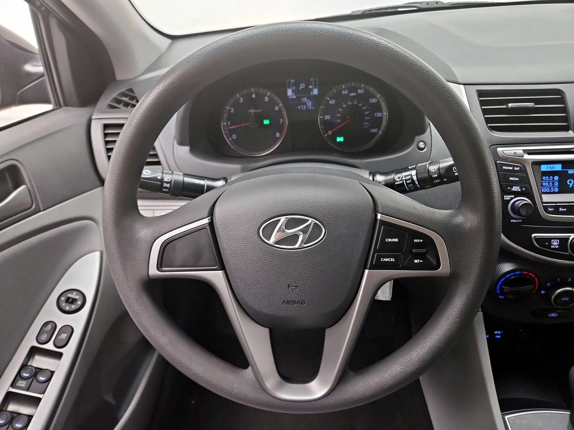 Thumbnail: 2017 Hyundai Accent - 10