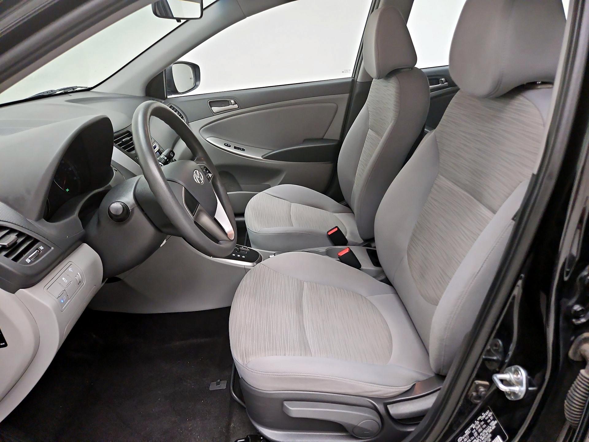 Thumbnail: 2017 Hyundai Accent - 11
