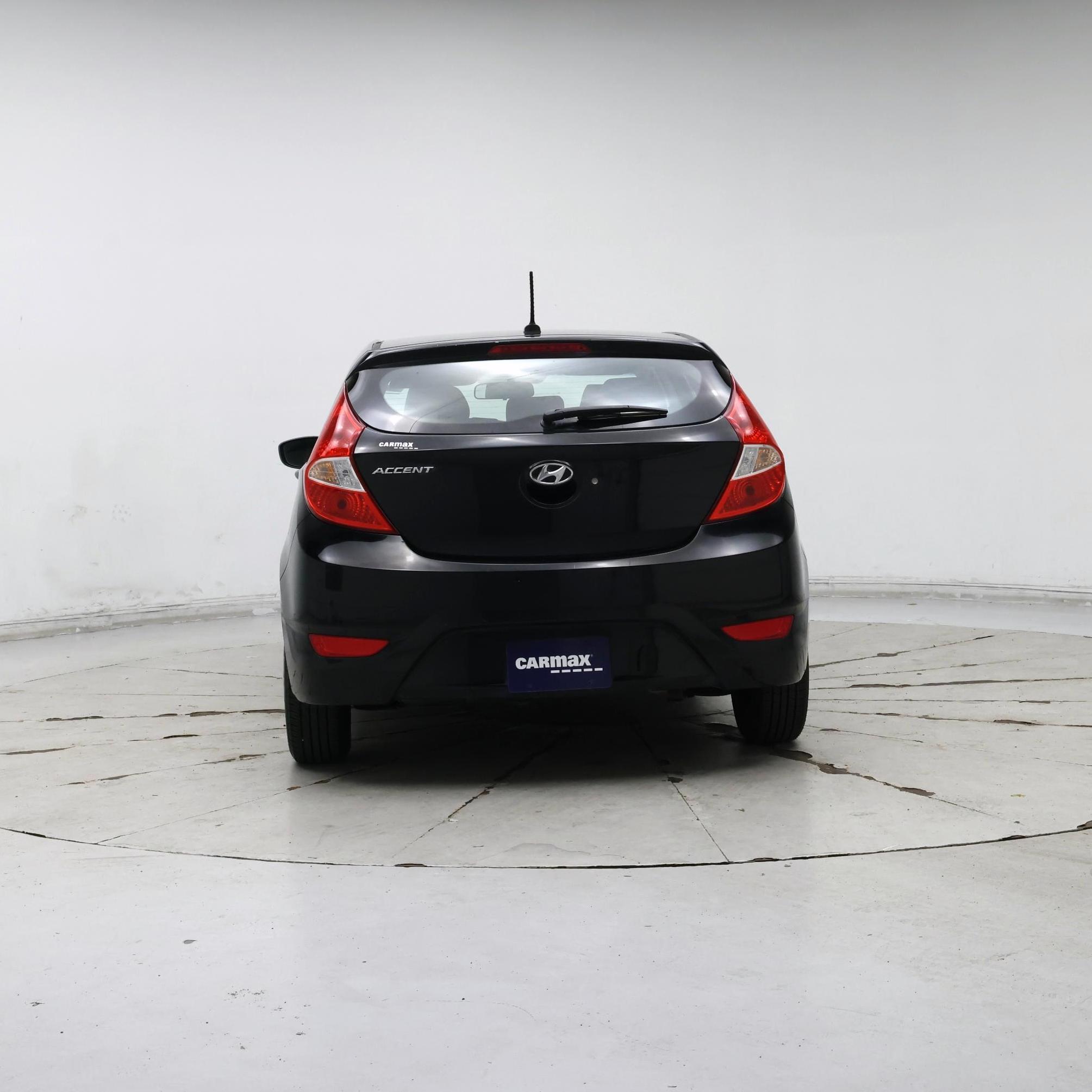 Thumbnail: 2017 Hyundai Accent - 6