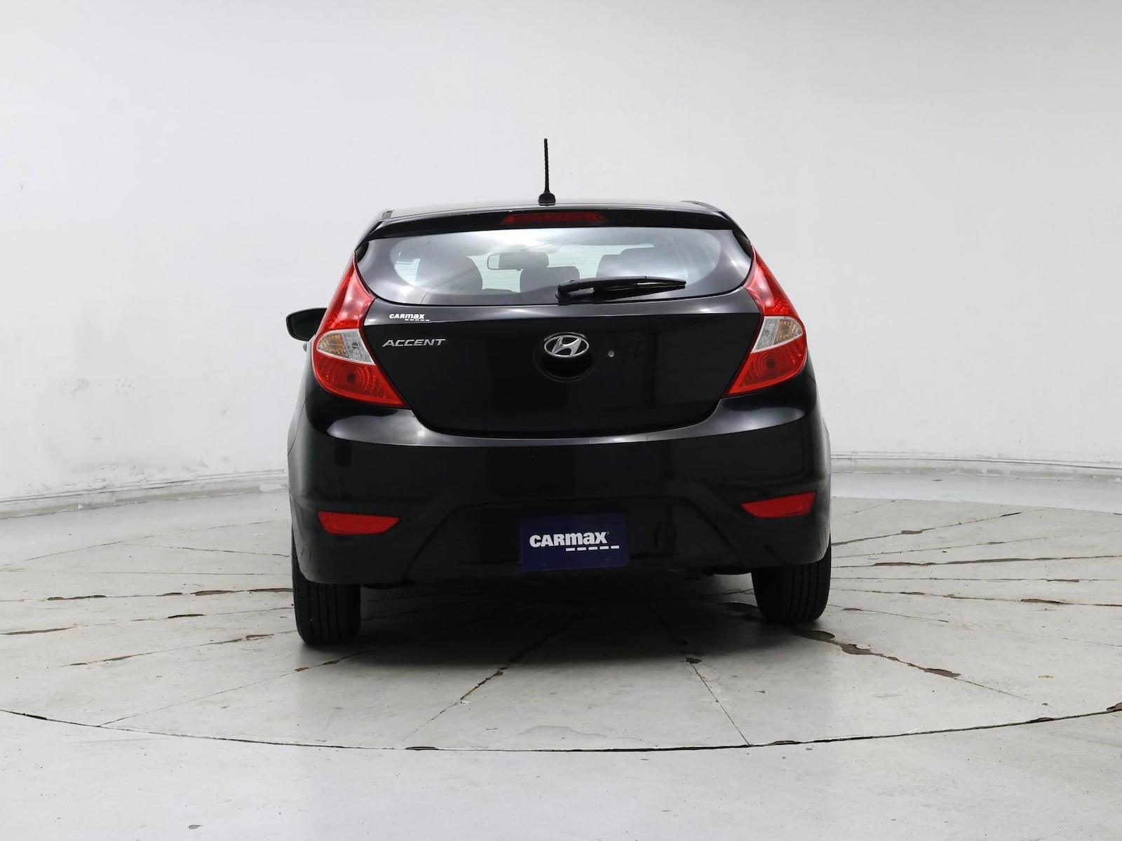 2017 Hyundai Accent SE - Photo 7