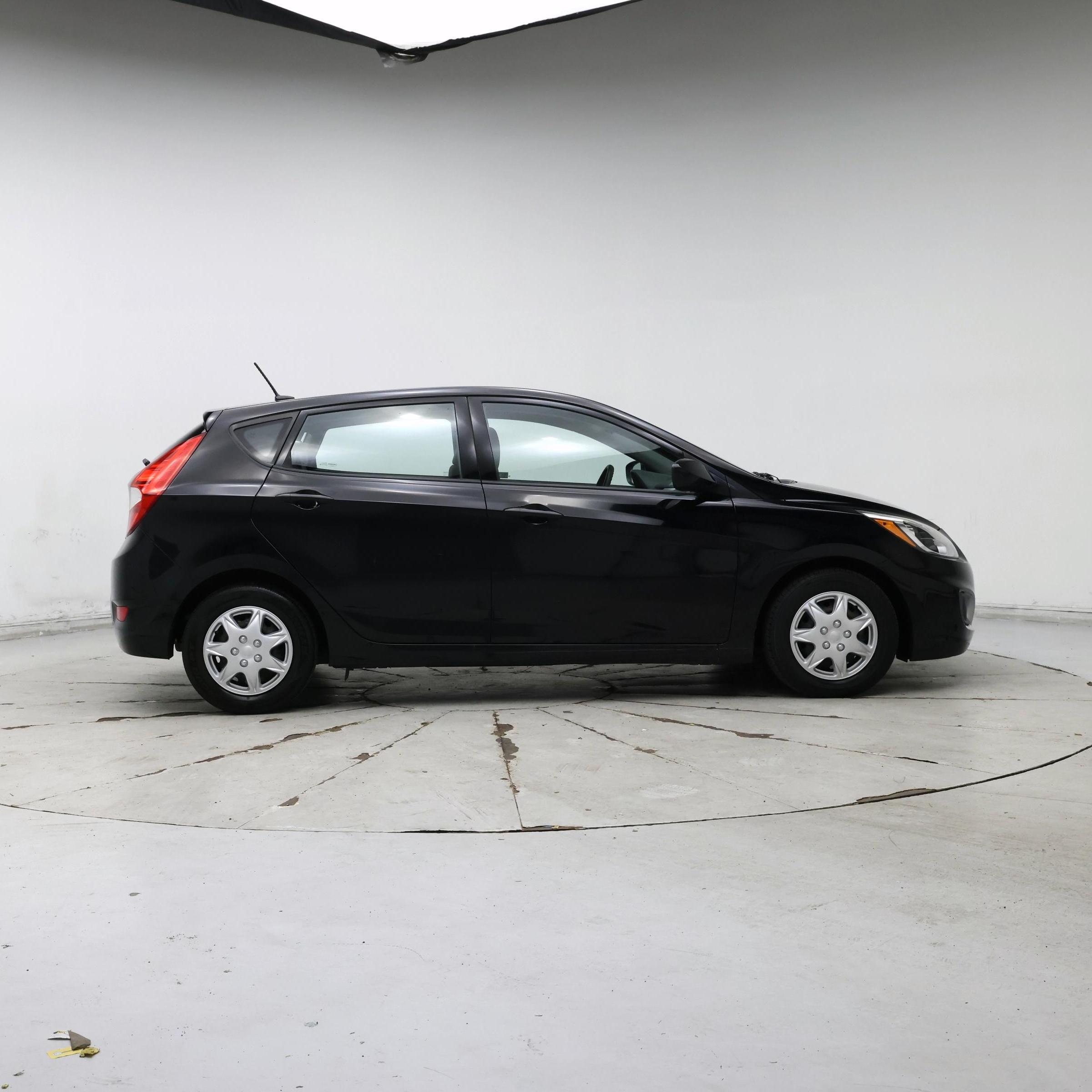 Thumbnail: 2017 Hyundai Accent - 7