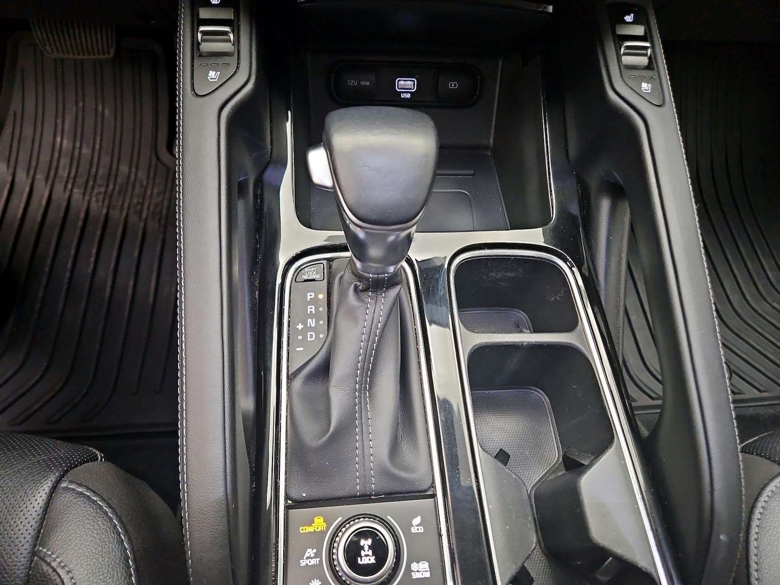 2022 Kia Telluride EX - Photo 19