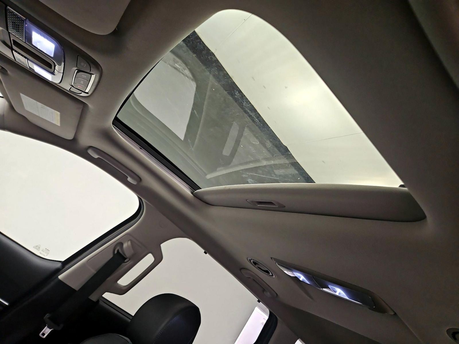 2022 Kia Telluride EX - Photo 21