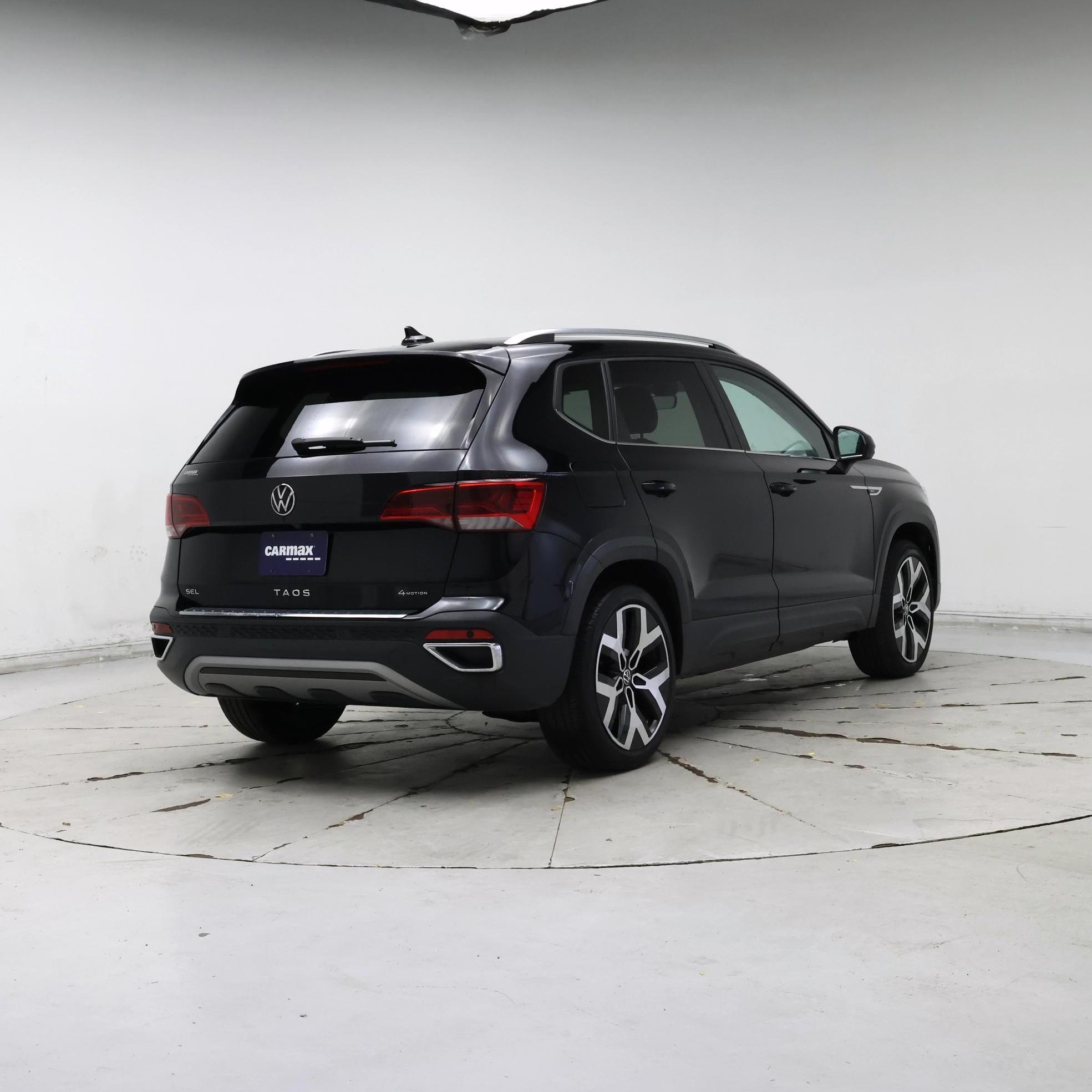 Thumbnail: 2022 Volkswagen Taos - 8