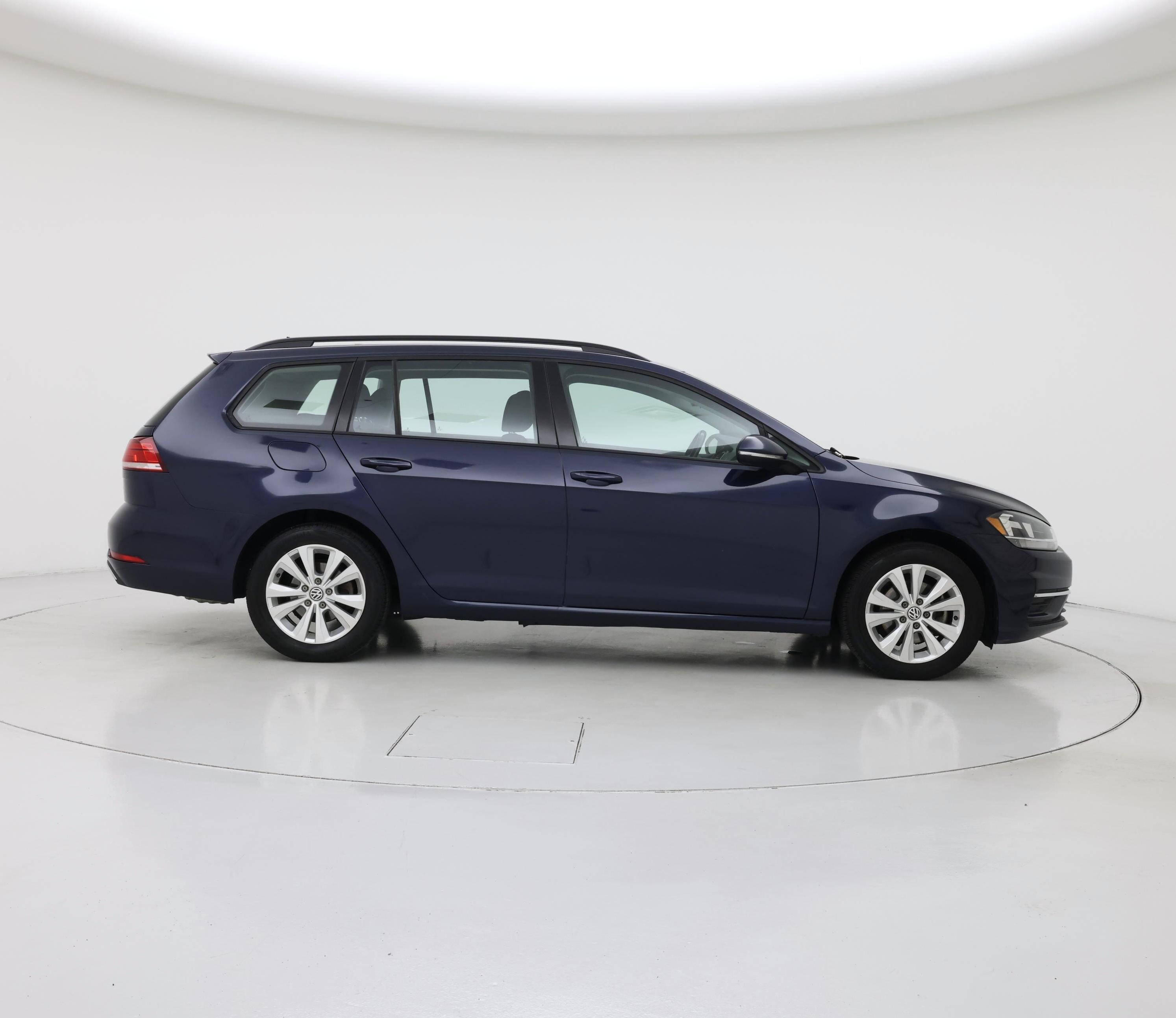 Thumbnail: 2018 Volkswagen Golf - 7