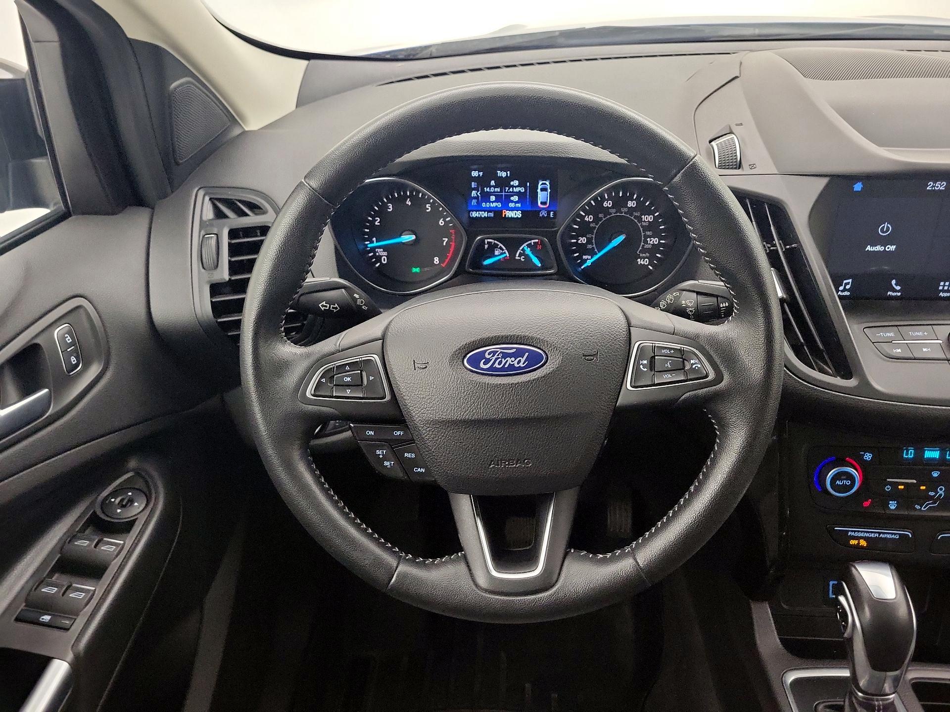 Thumbnail: 2019 Ford Escape - 10