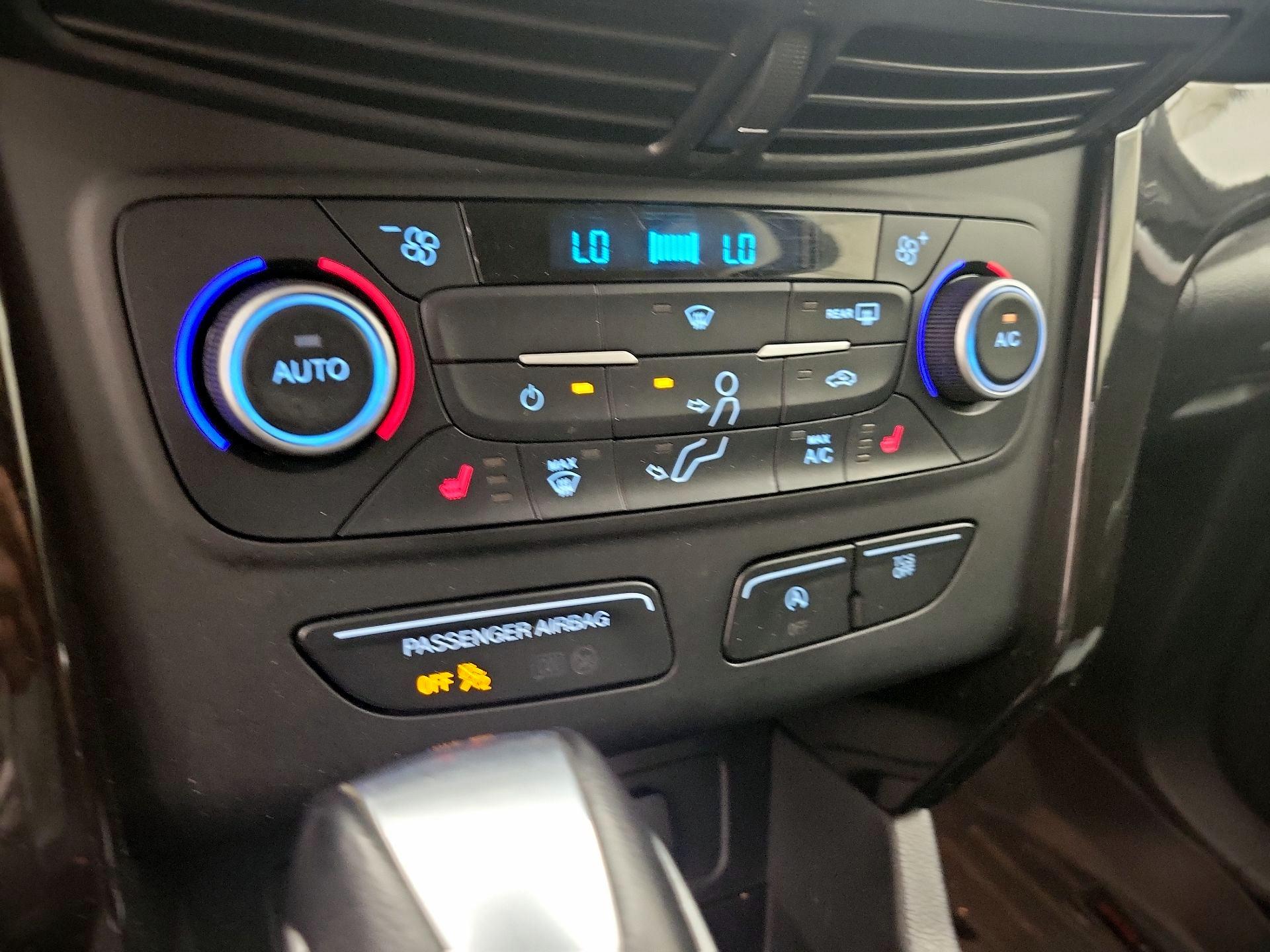 Thumbnail: 2019 Ford Escape - 16
