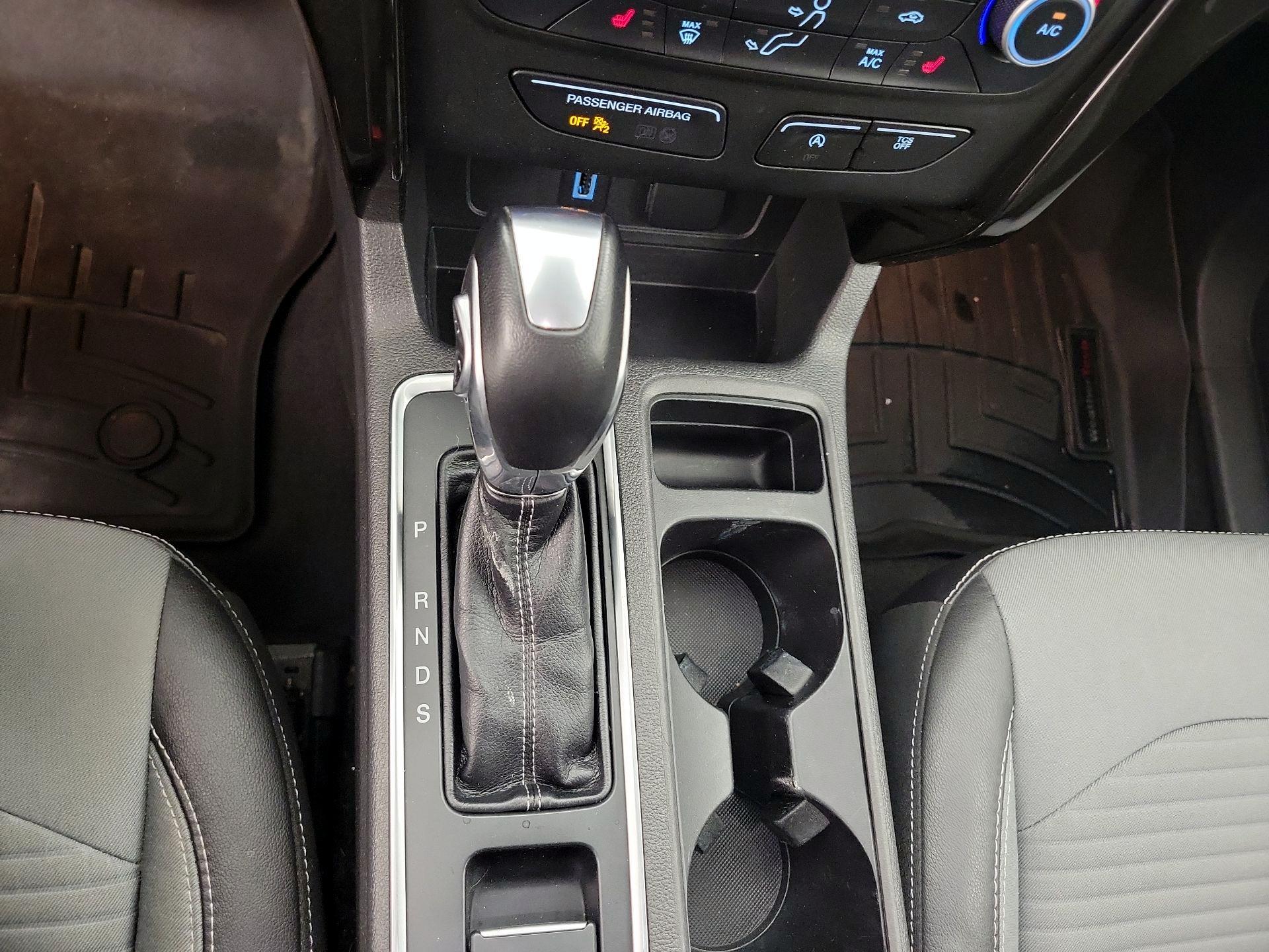 Thumbnail: 2019 Ford Escape - 17