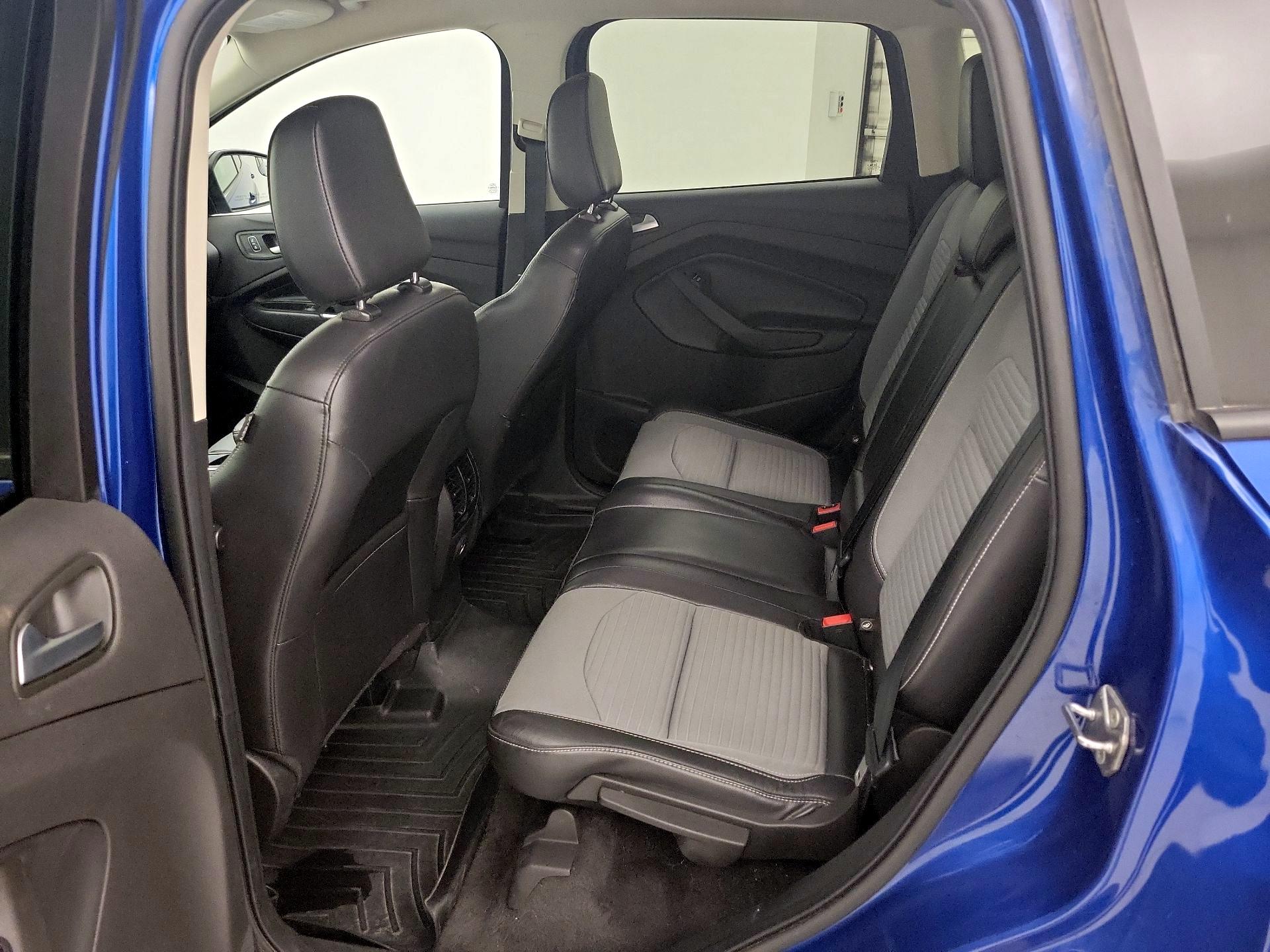 Thumbnail: 2019 Ford Escape - 19