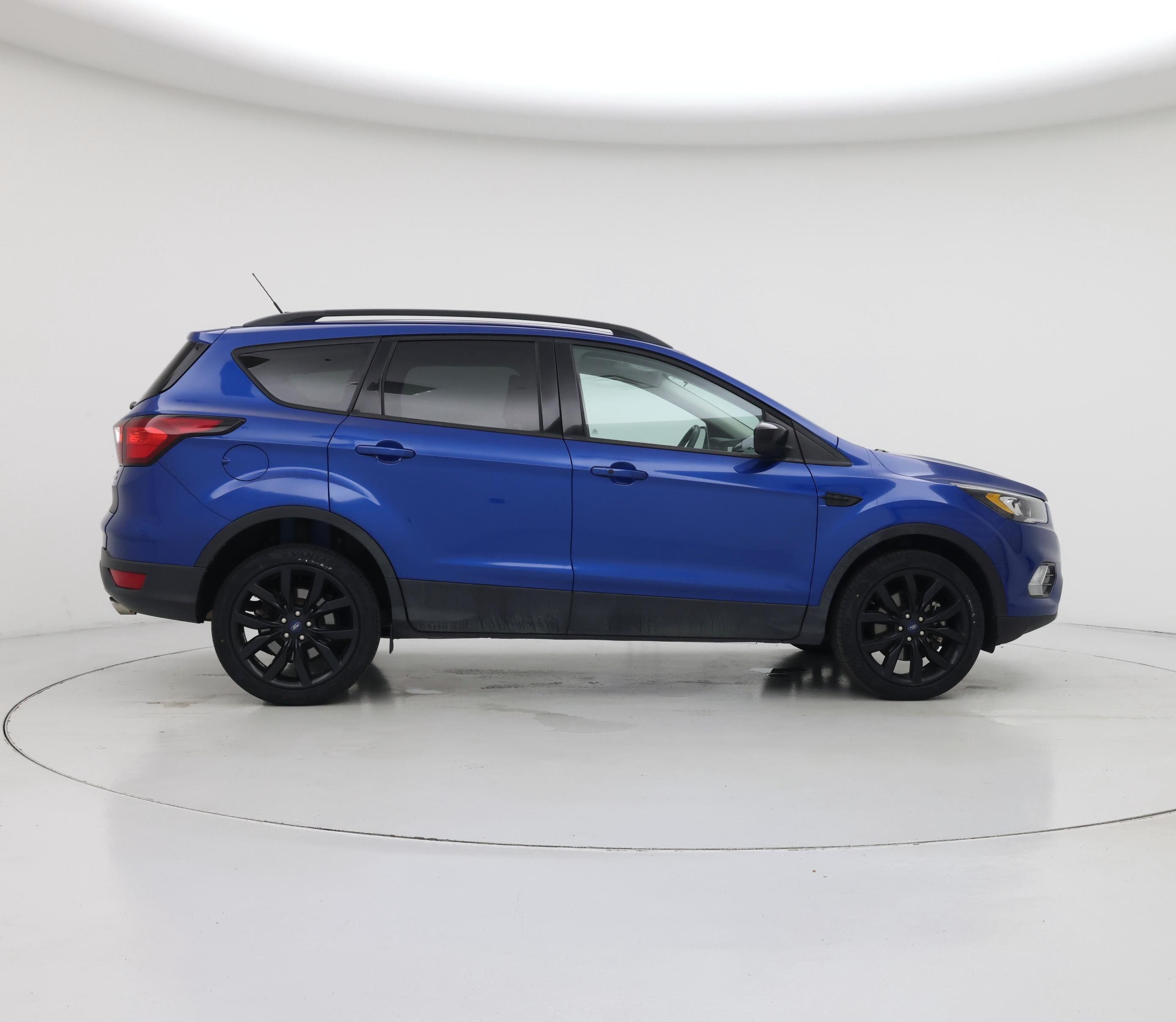 Thumbnail: 2019 Ford Escape - 7