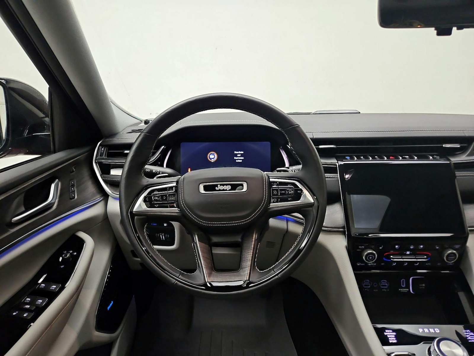 2022 Jeep Grand Cherokee Overland 4xe - Photo 11