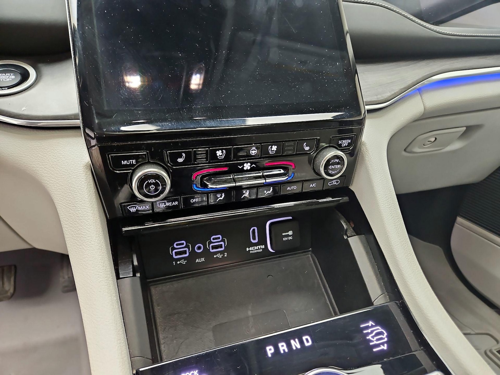 2022 Jeep Grand Cherokee Overland 4xe - Photo 16