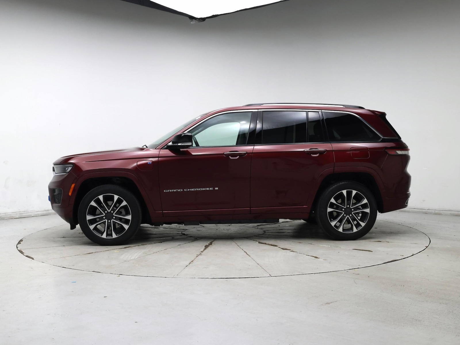 2022 Jeep Grand Cherokee Overland 4xe - Photo 4