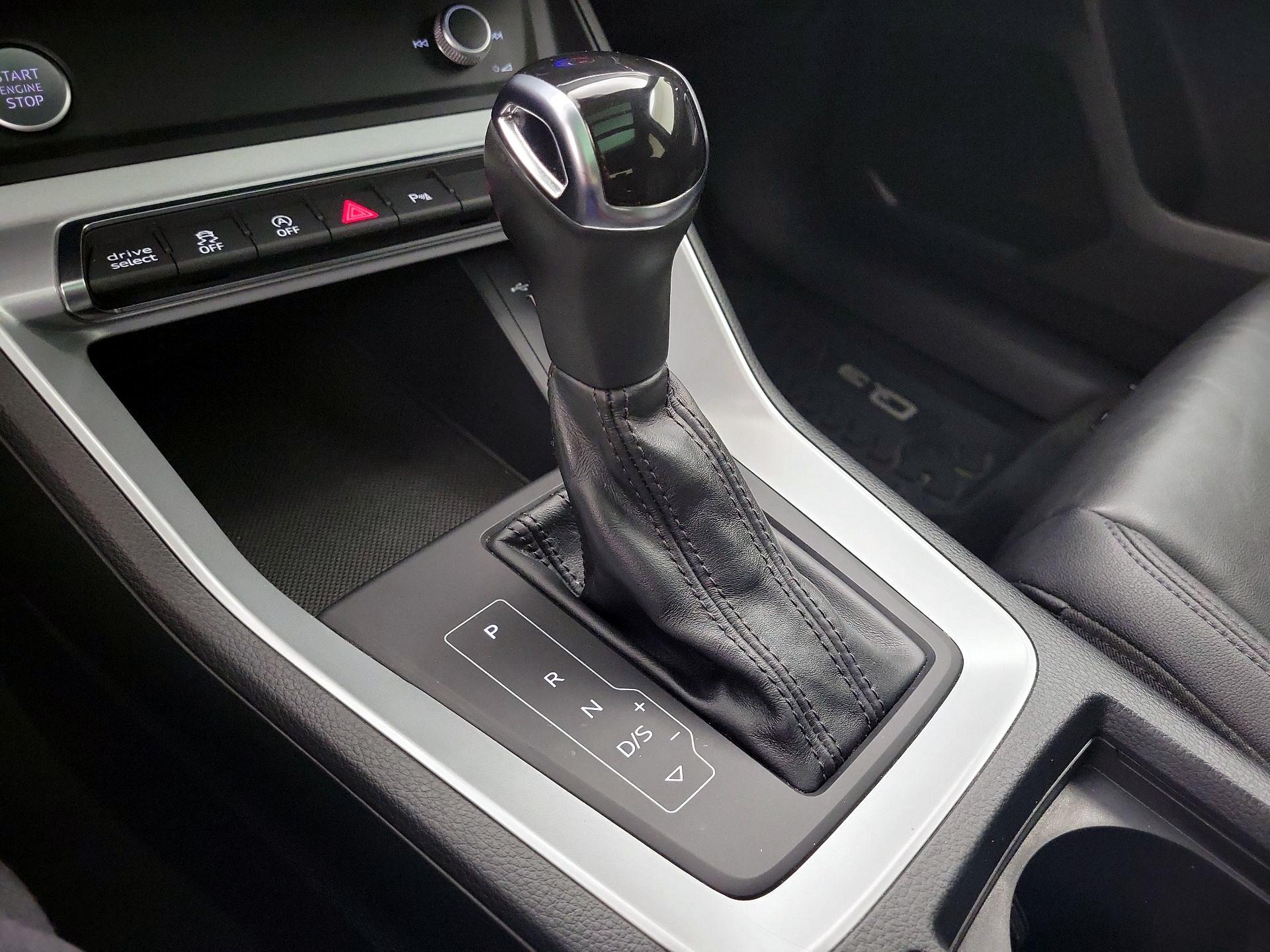 Thumbnail: 2020 Audi Q3 - 17