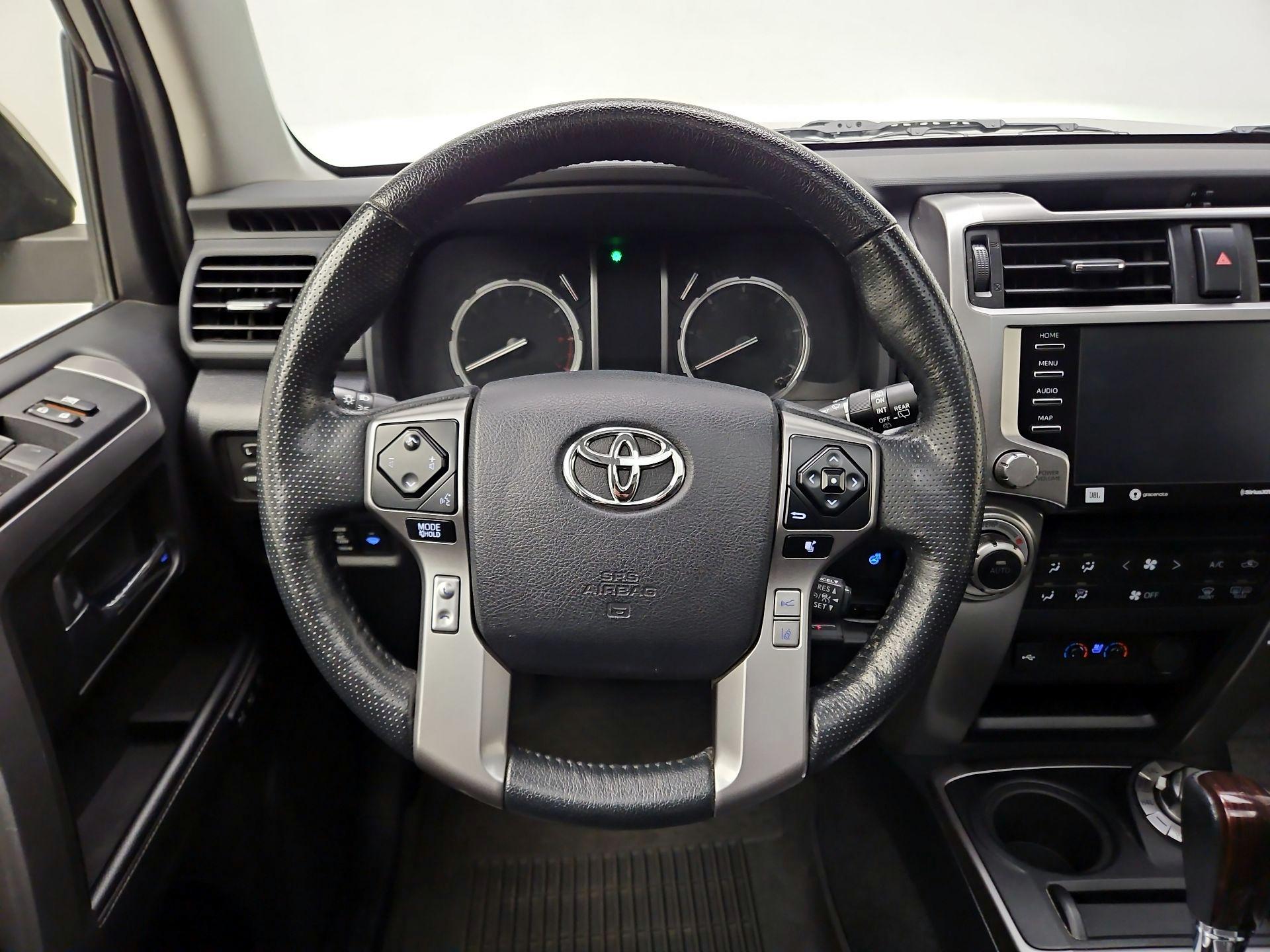 Thumbnail: 2023 Toyota 4Runner - 10