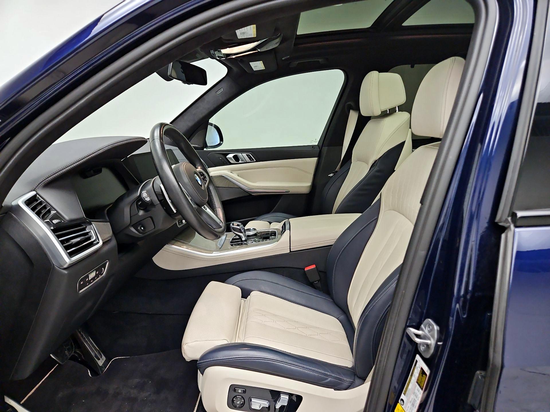 Thumbnail: 2021 BMW X5 - 11
