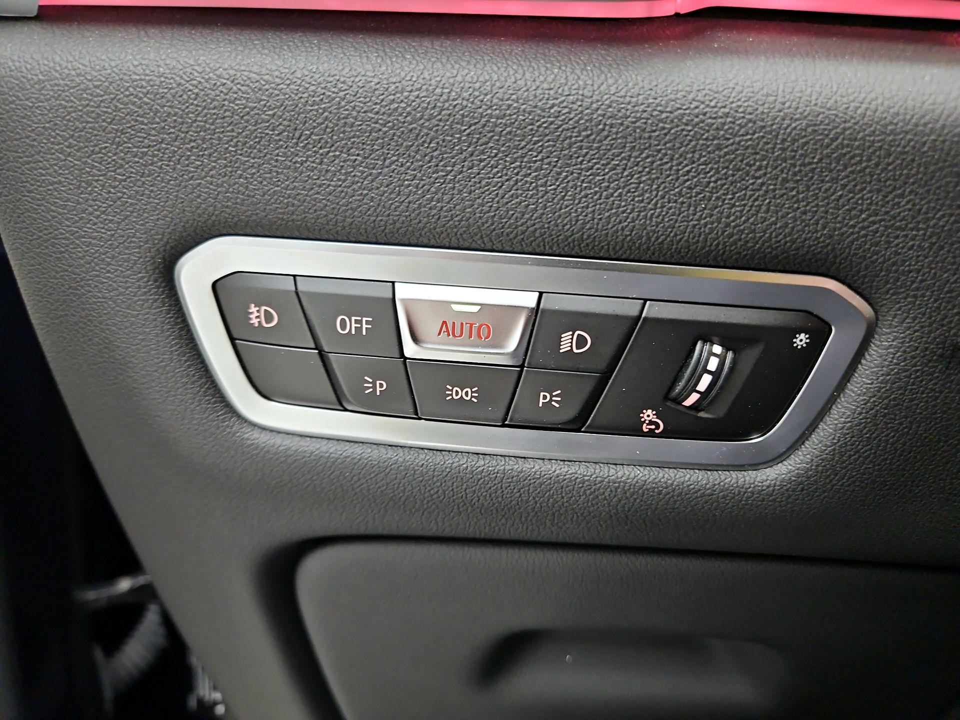 Thumbnail: 2021 BMW X5 - 13