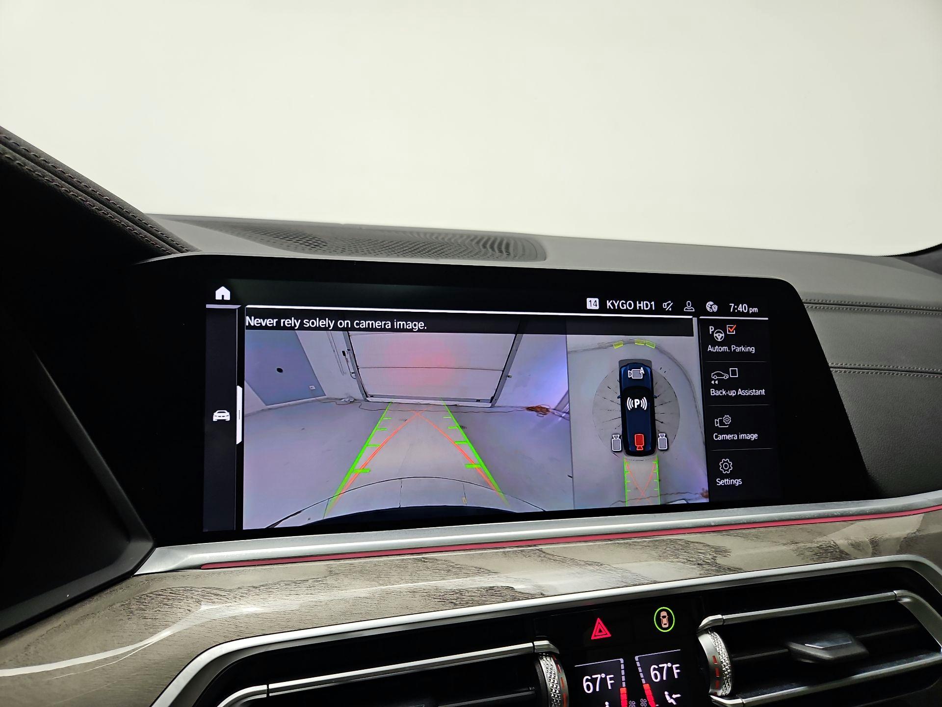 Thumbnail: 2021 BMW X5 - 15